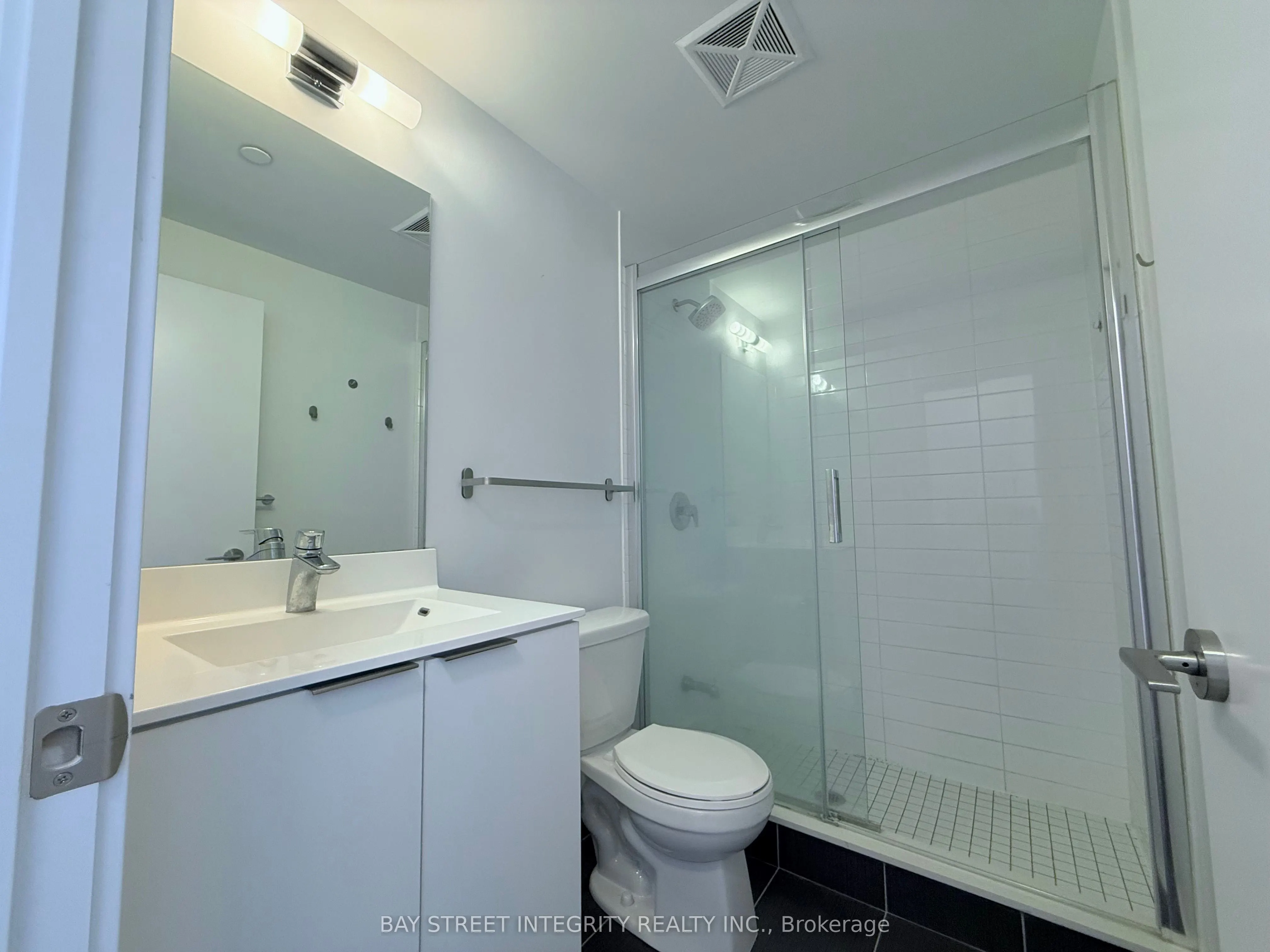 30 Shore Breeze Drive, #2418