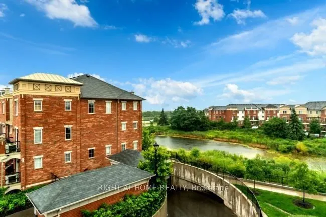 2468 Post Road, #15