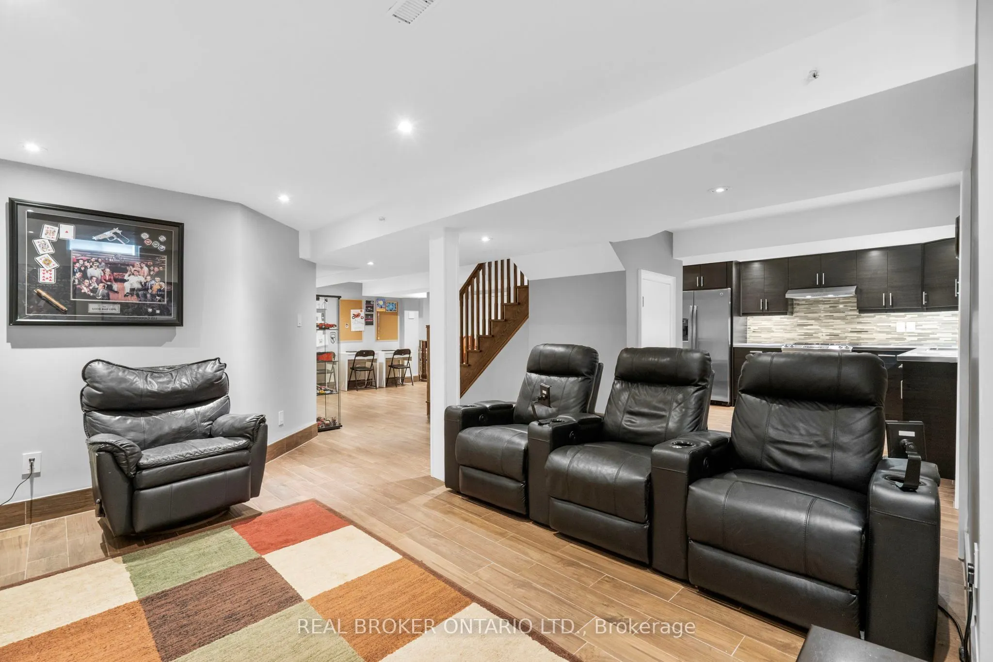 11 Fountainbridge Drive