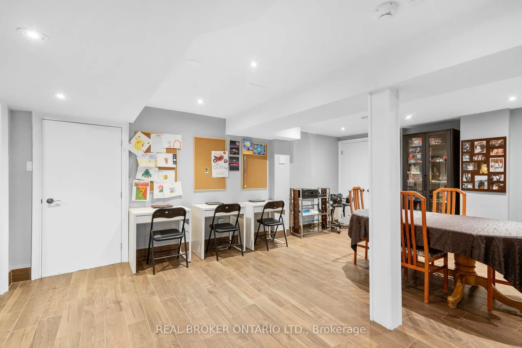 11 Fountainbridge Drive