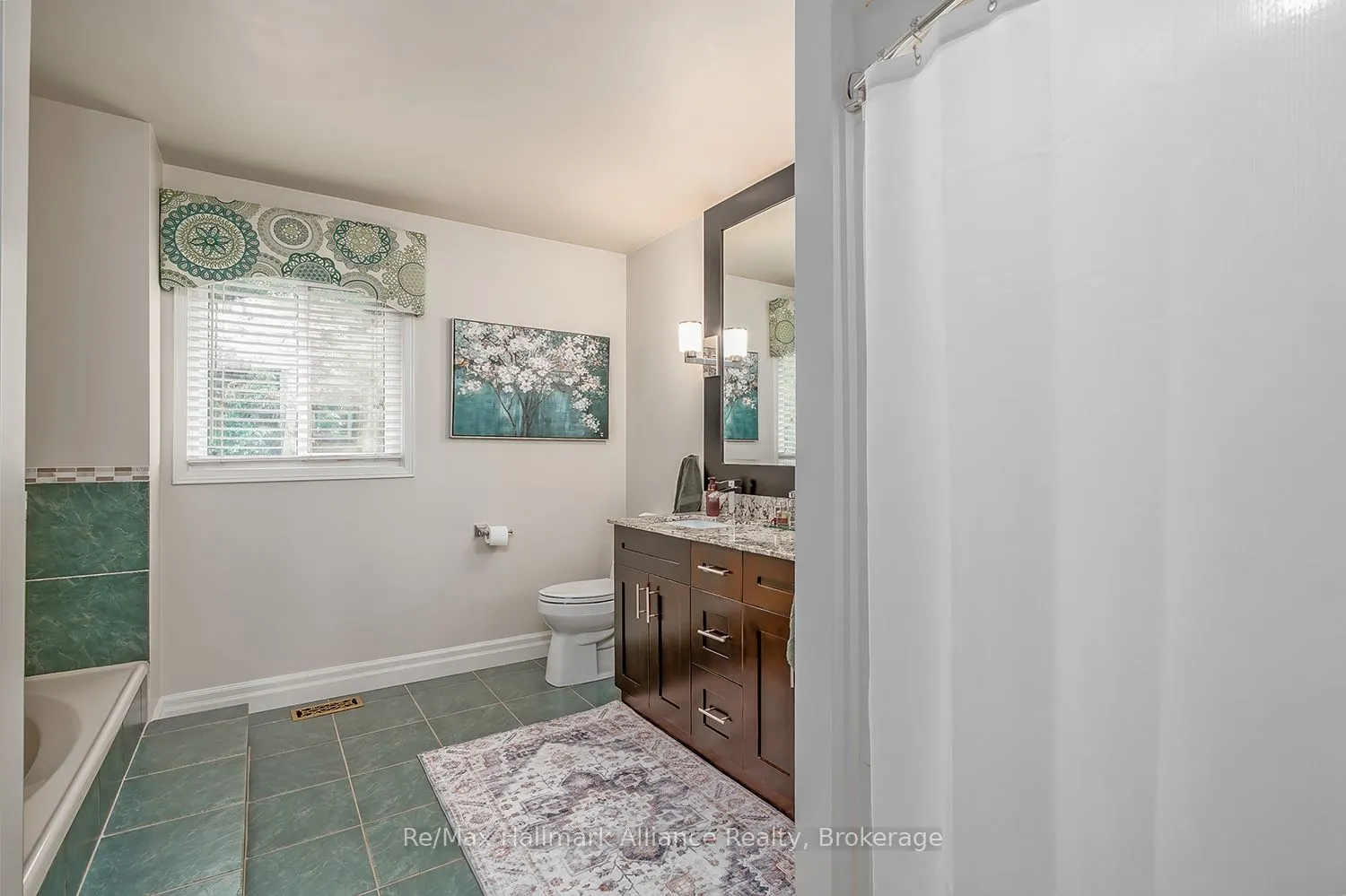 7172 Baywood Court