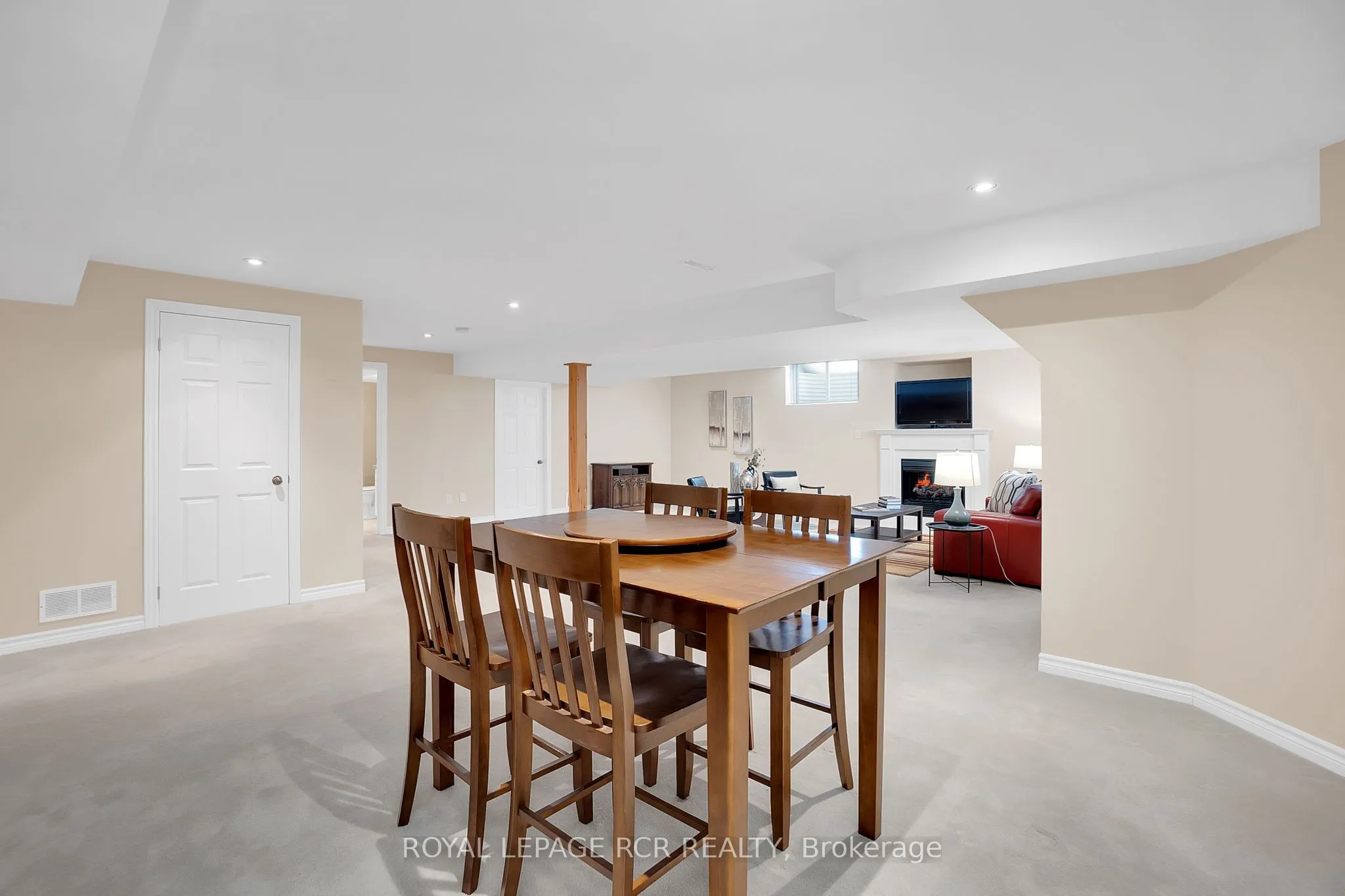 16 Zimmerman Drive, #1