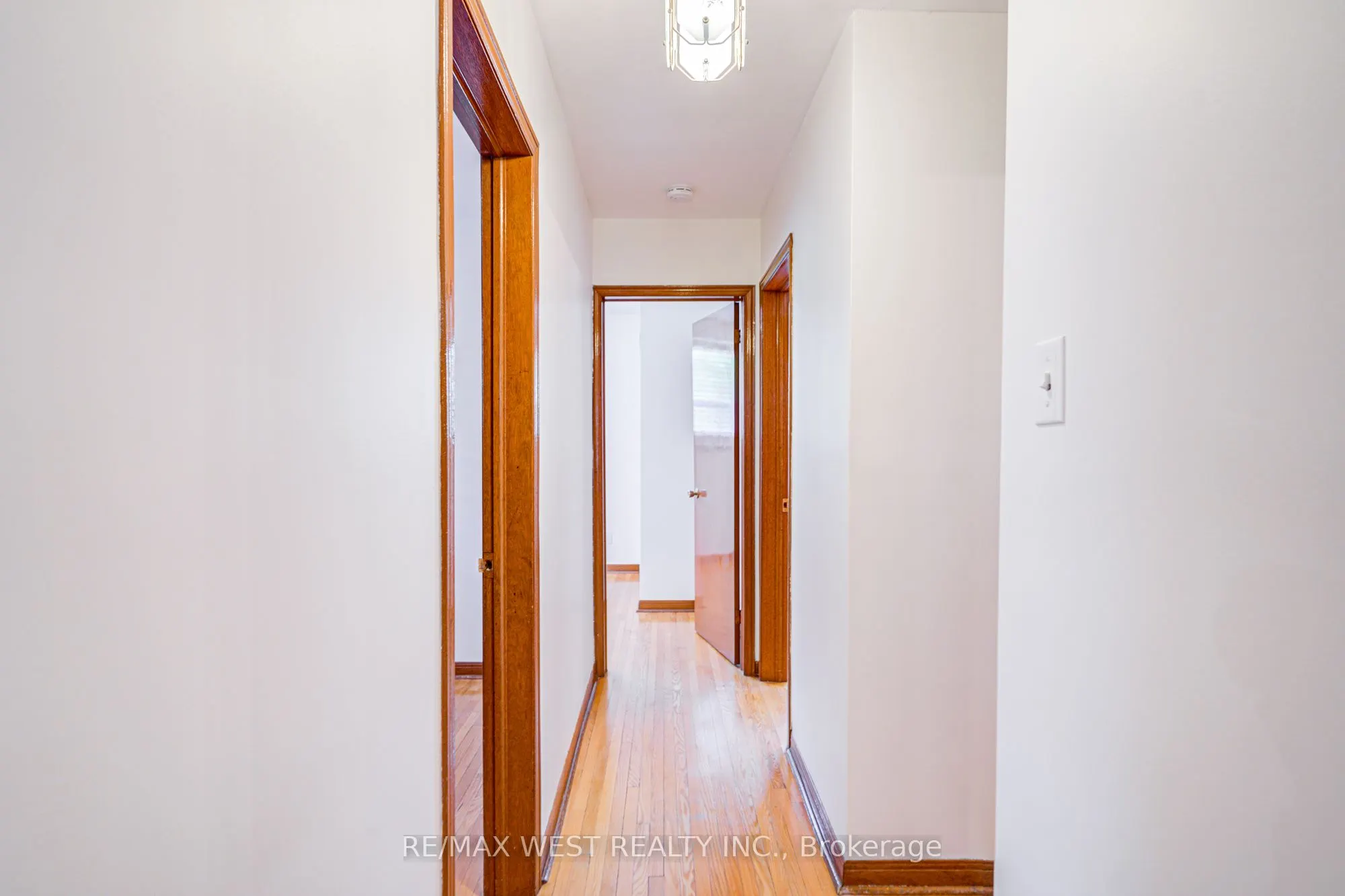 85 Downsview Avenue