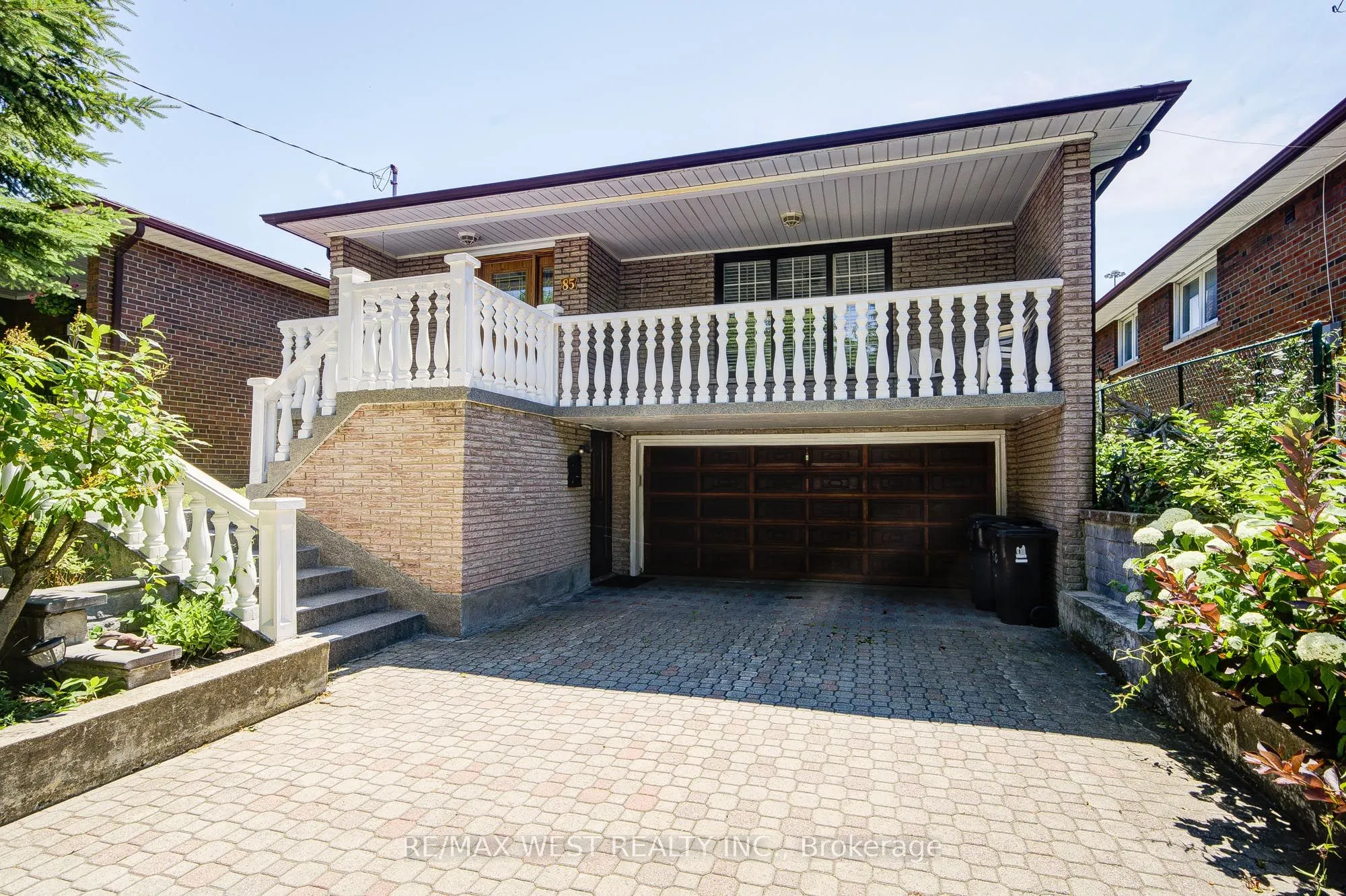 85 Downsview Avenue