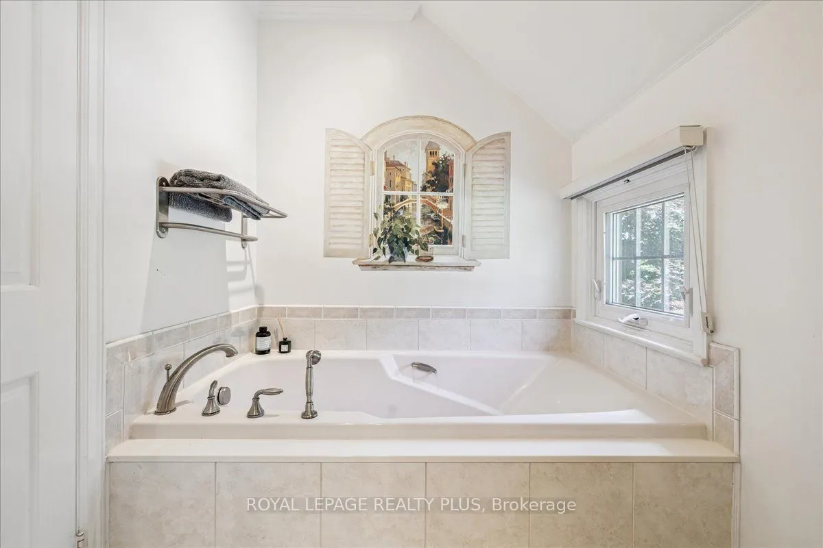 1258 Ravine Drive