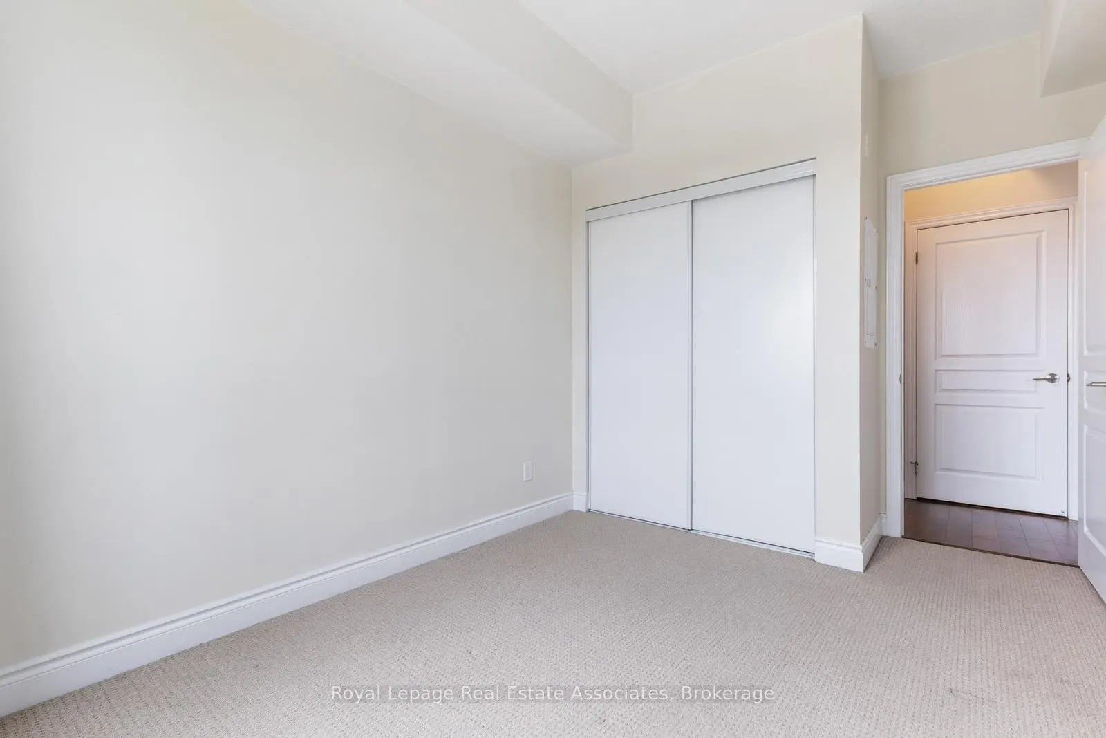 3170 Erin Mills Parkway, #333