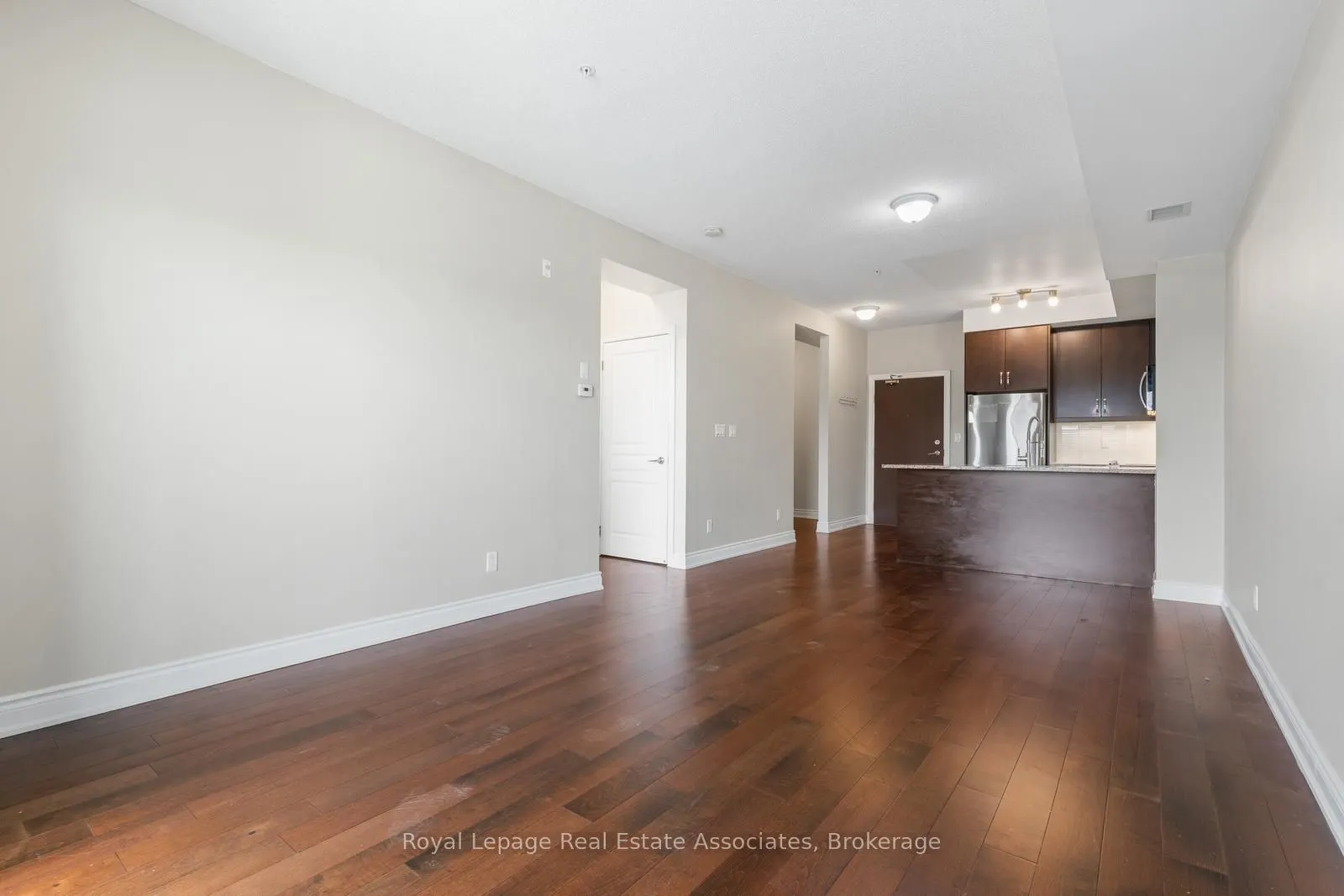 3170 Erin Mills Parkway, #333