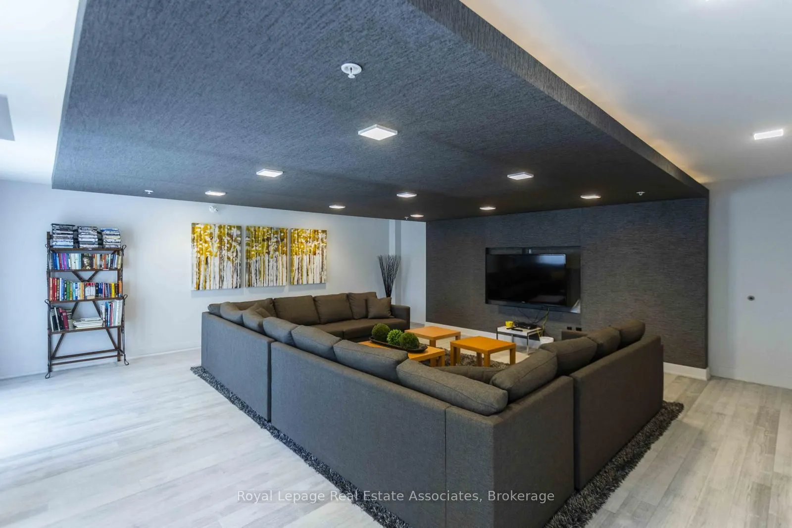 3170 Erin Mills Parkway, #333