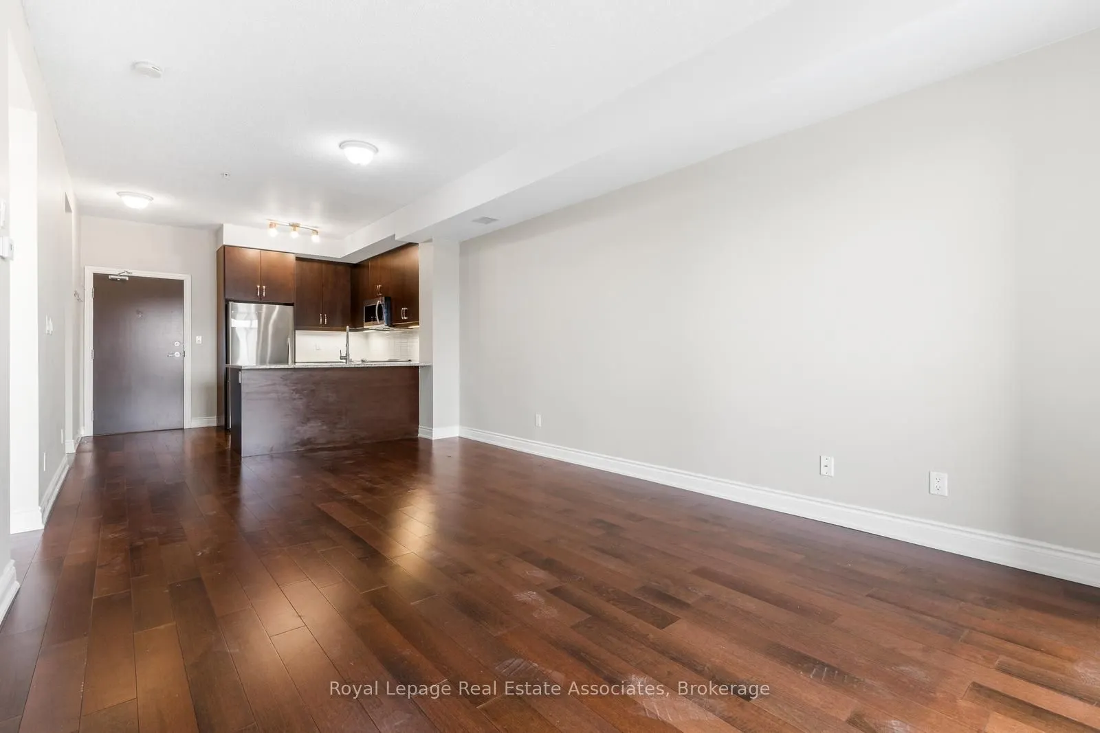3170 Erin Mills Parkway, #333