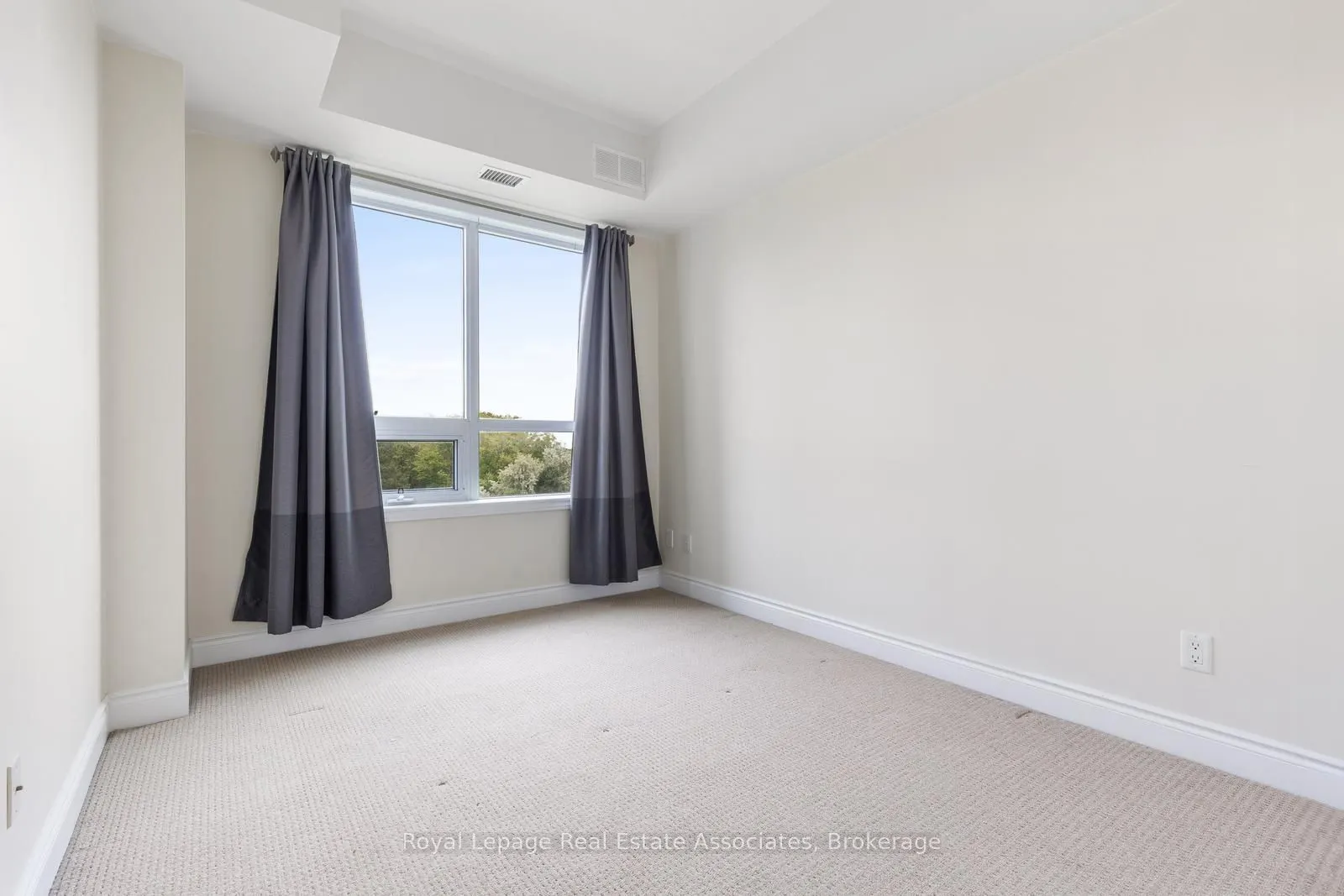 3170 Erin Mills Parkway, #333