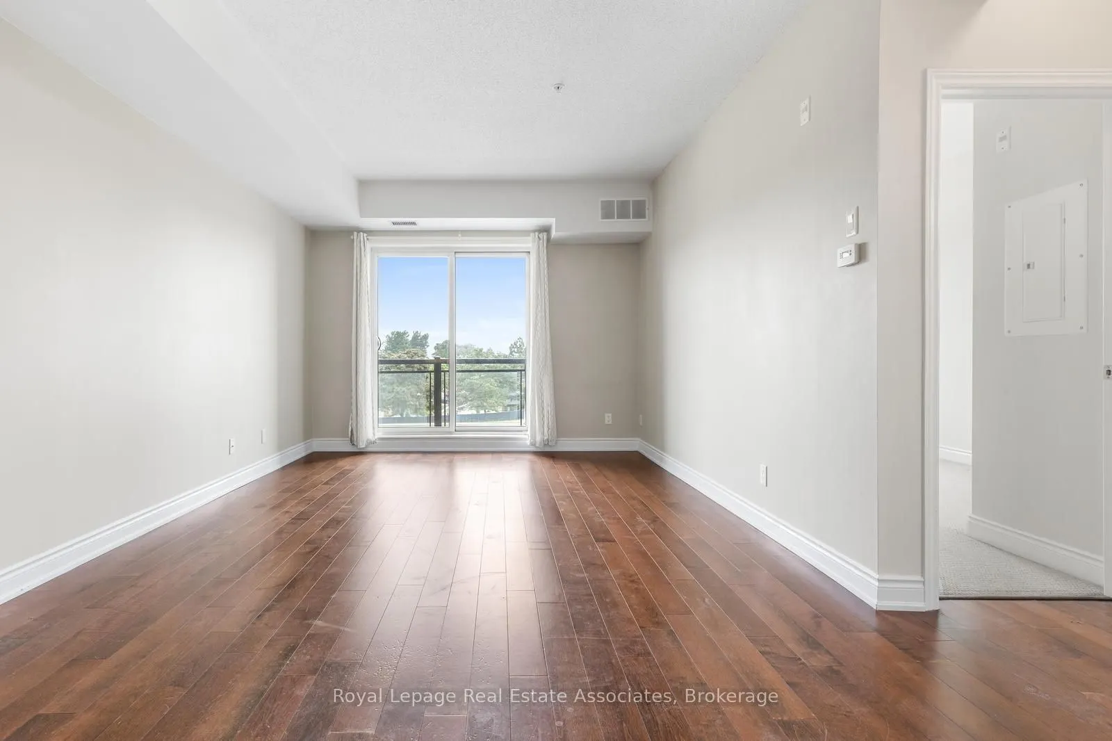 3170 Erin Mills Parkway, #333