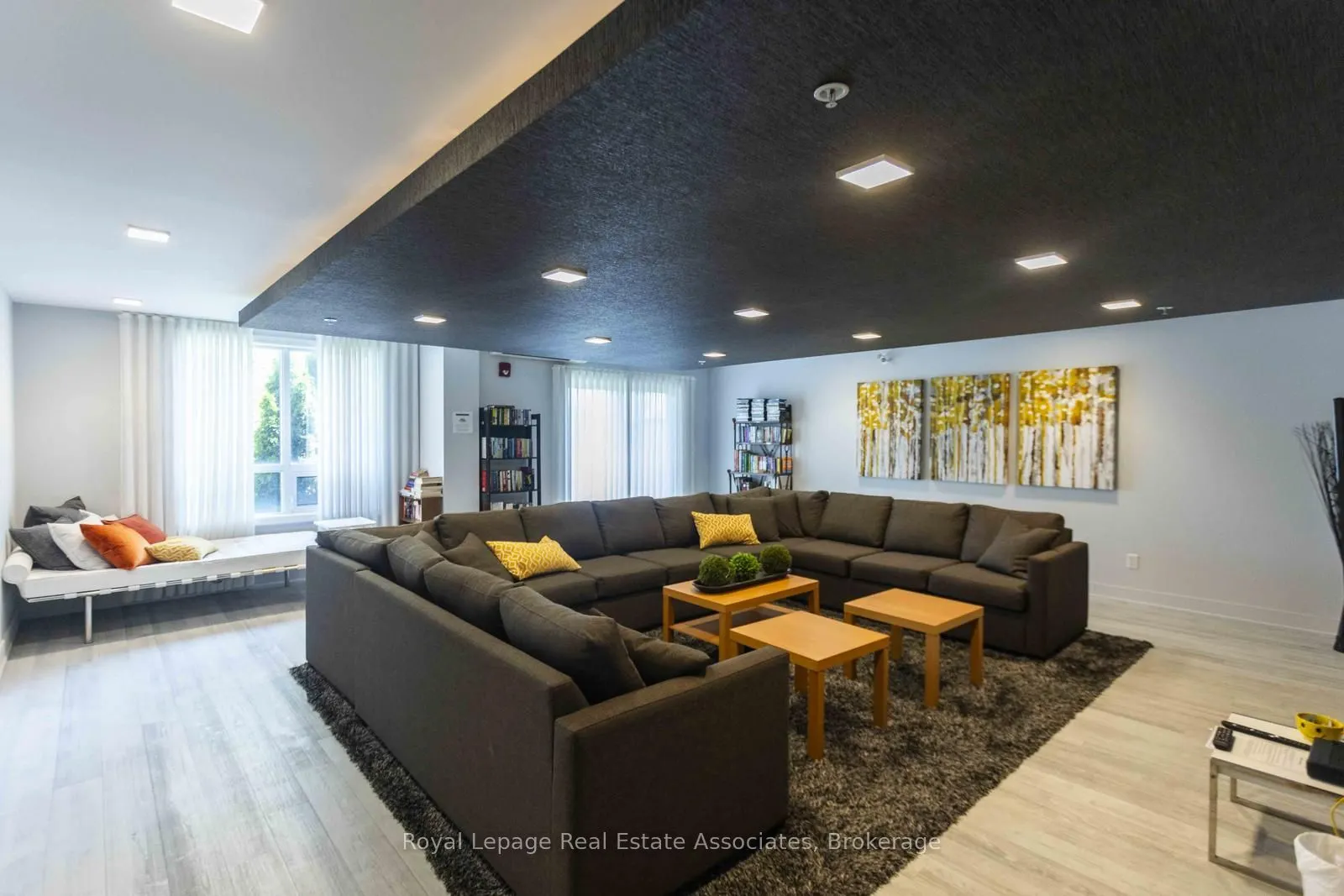 3170 Erin Mills Parkway, #333