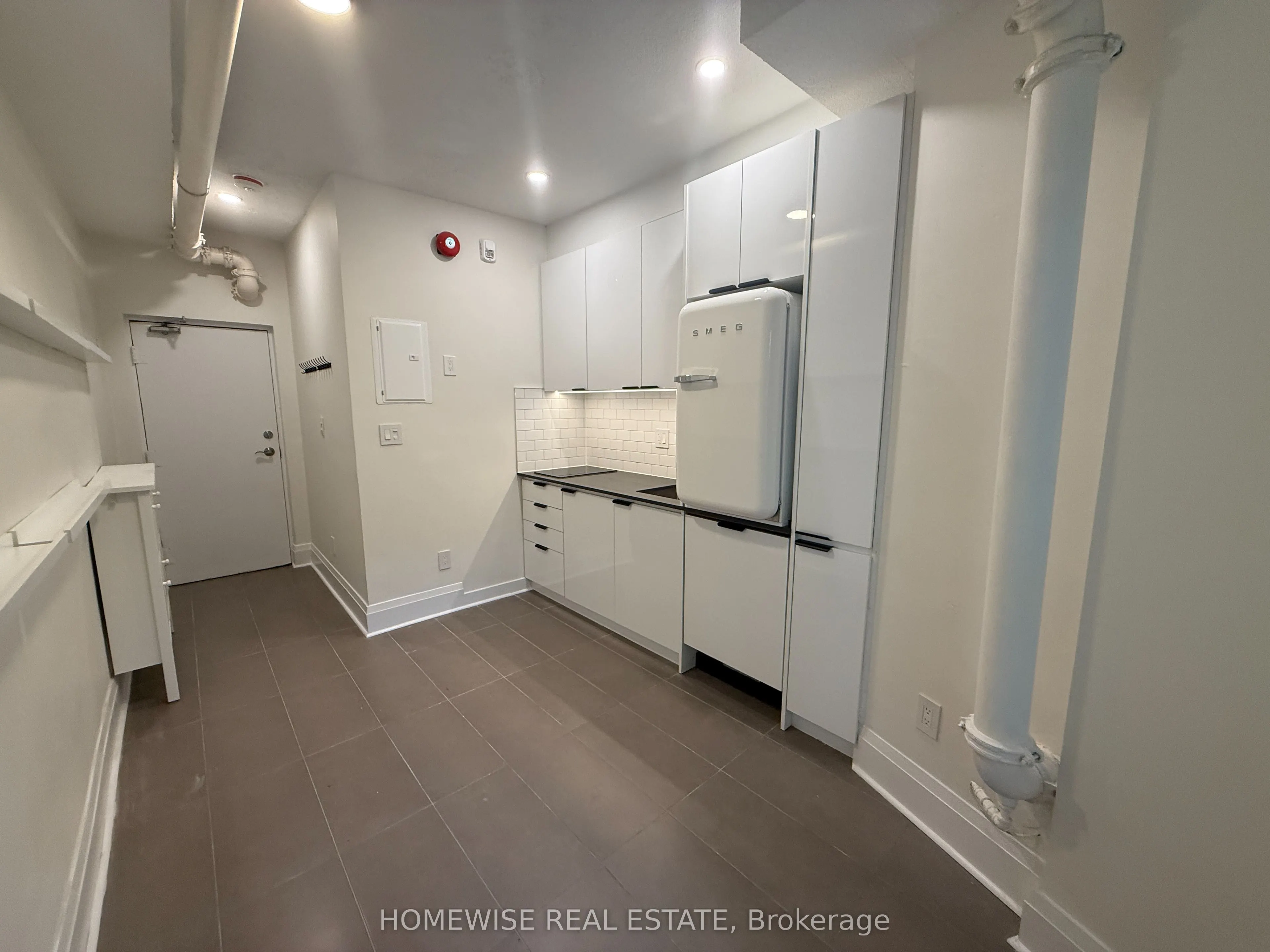 1 Triller Avenue, #105