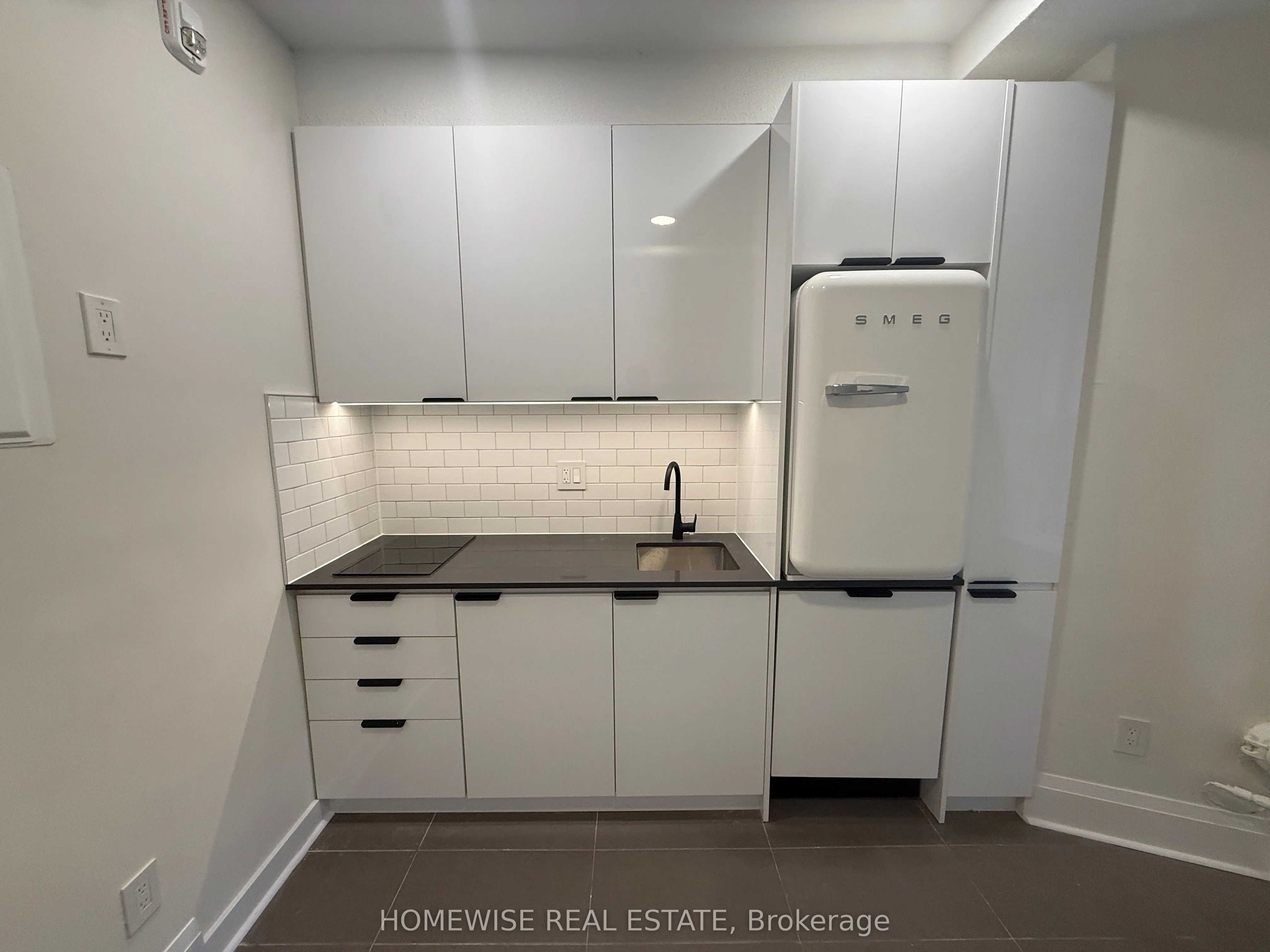1 Triller Avenue, #105