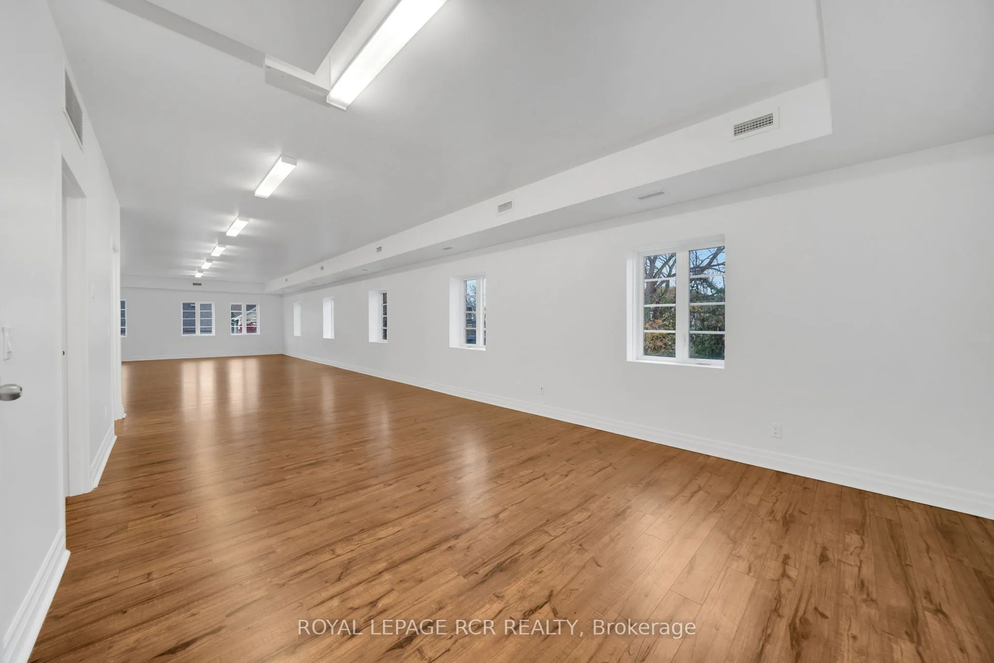 27-31 King Street E, #2nd Lvl