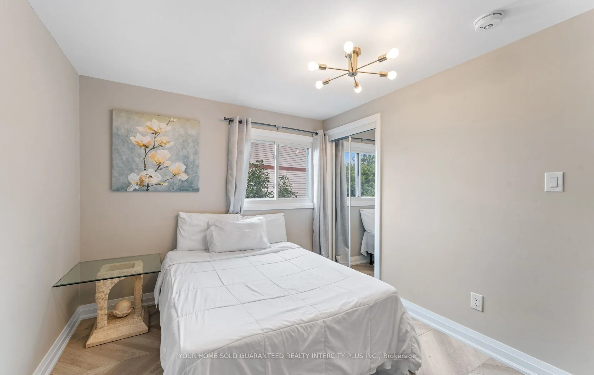 4 Borden Hill Court