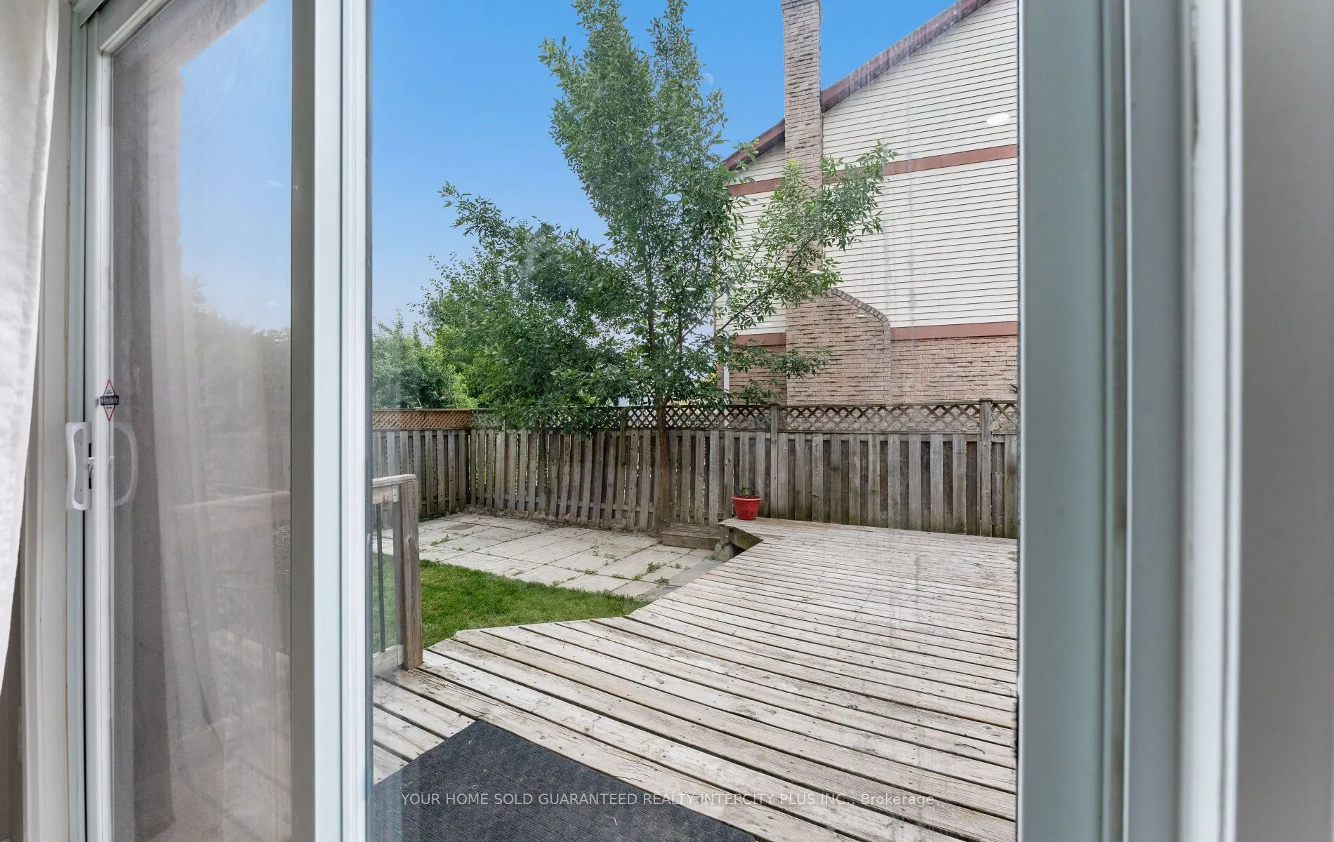 4 Borden Hill Court
