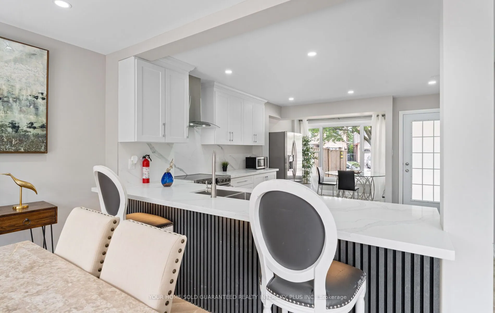 4 Borden Hill Court