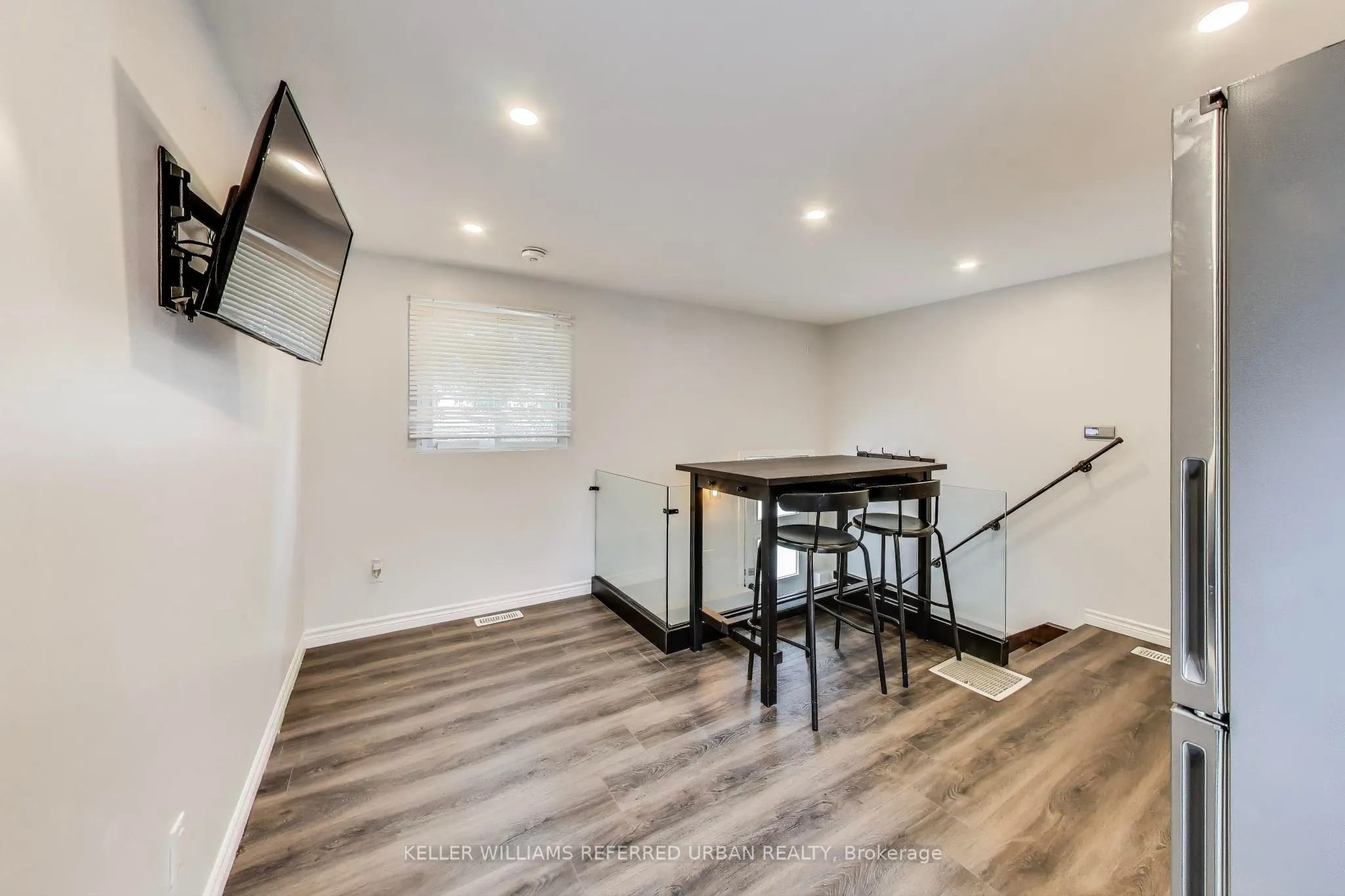 225 Wallace Avenue, #Laneway
