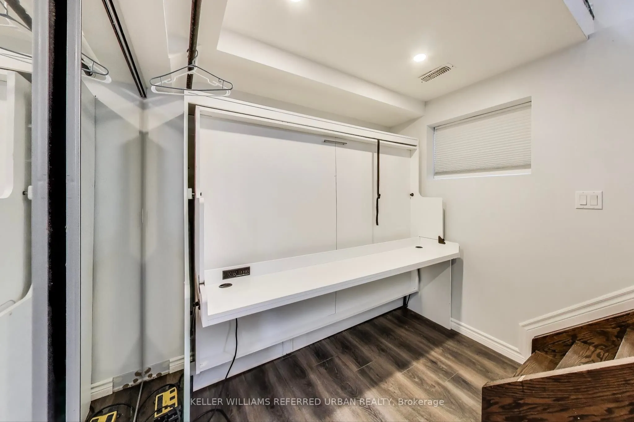 225 Wallace Avenue, #Laneway