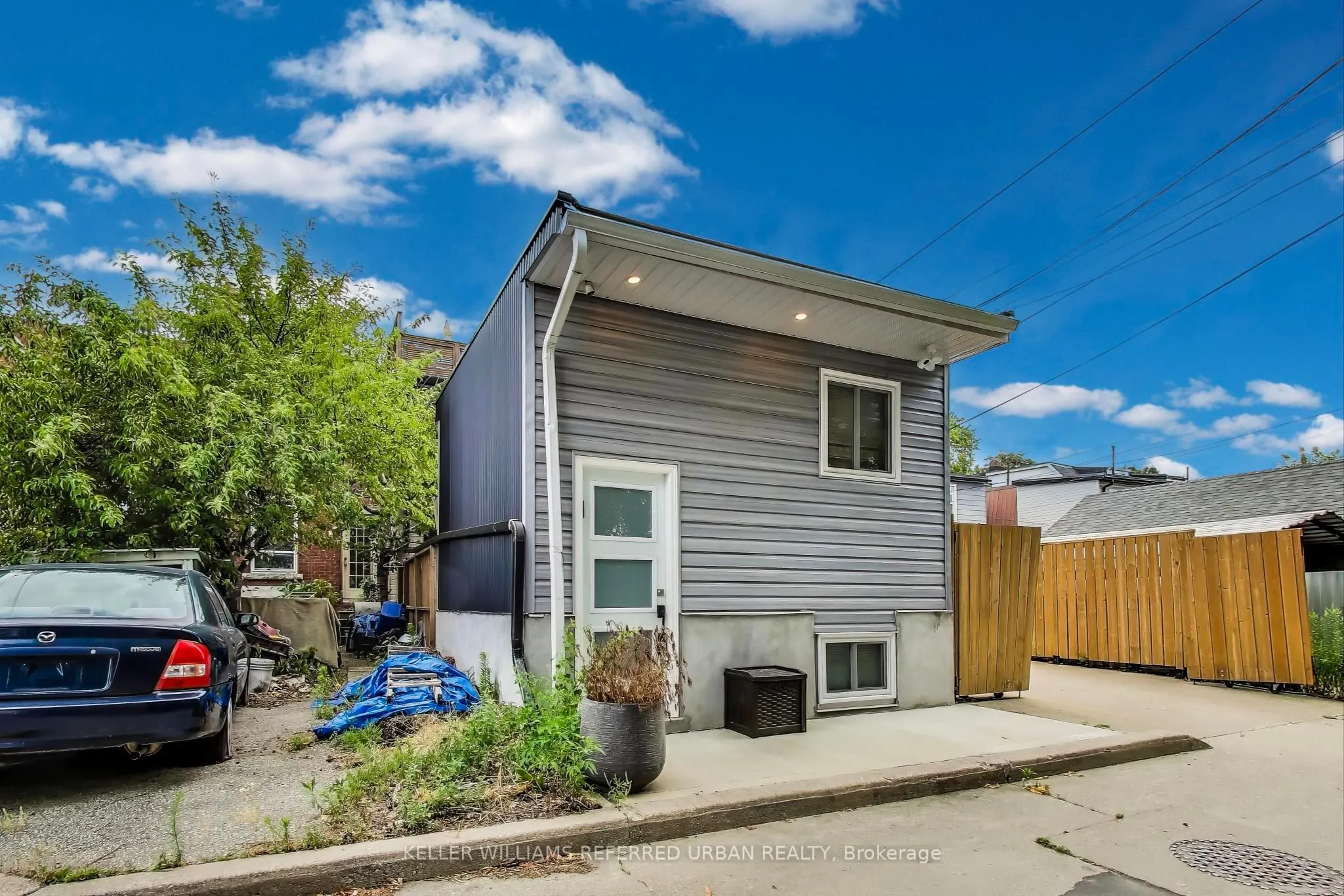 225 Wallace Avenue, #Laneway