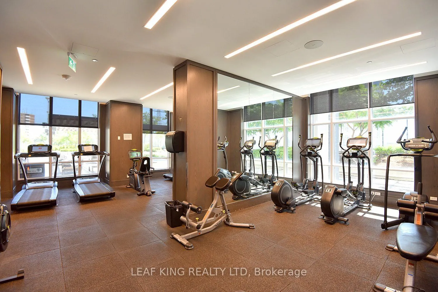 9 Mabelle Avenue, #3316