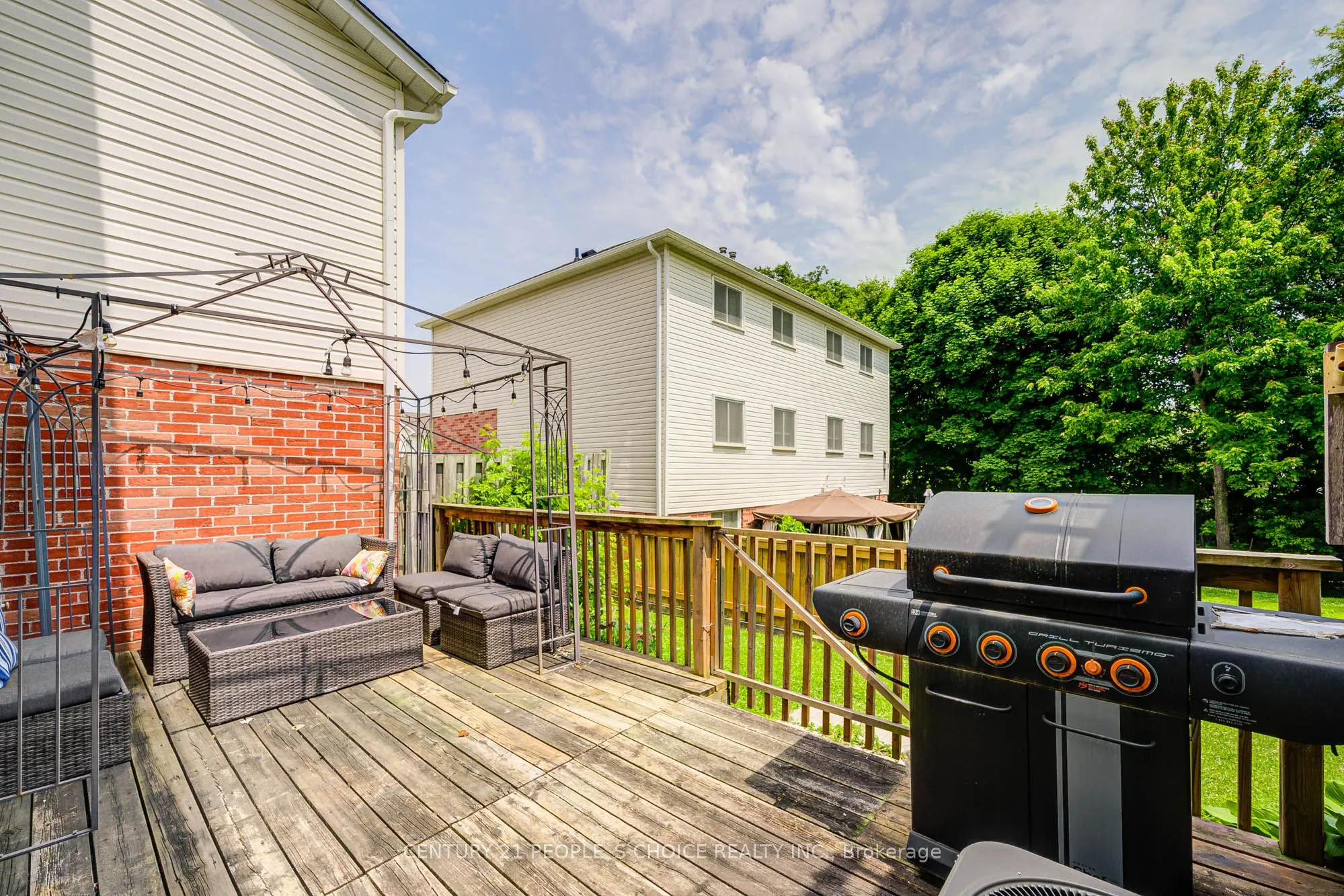 83 Corey Circle