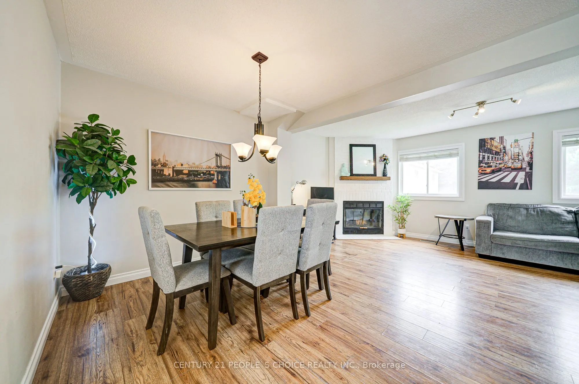 83 Corey Circle