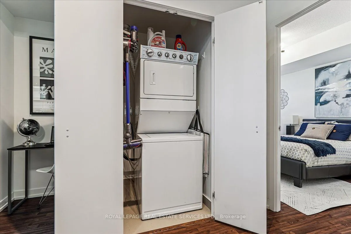 5101 Dundas Street W, #503