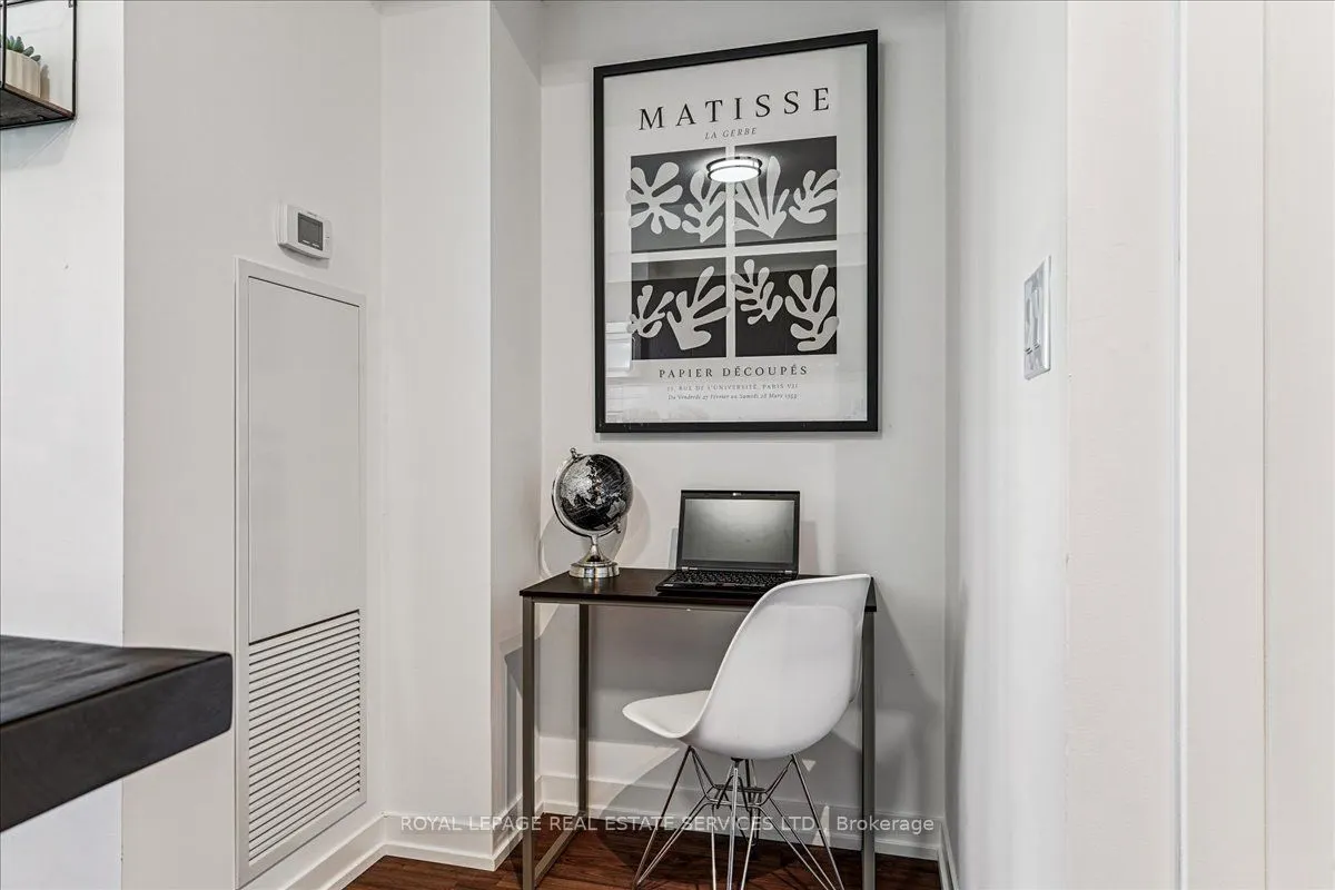 5101 Dundas Street W, #503