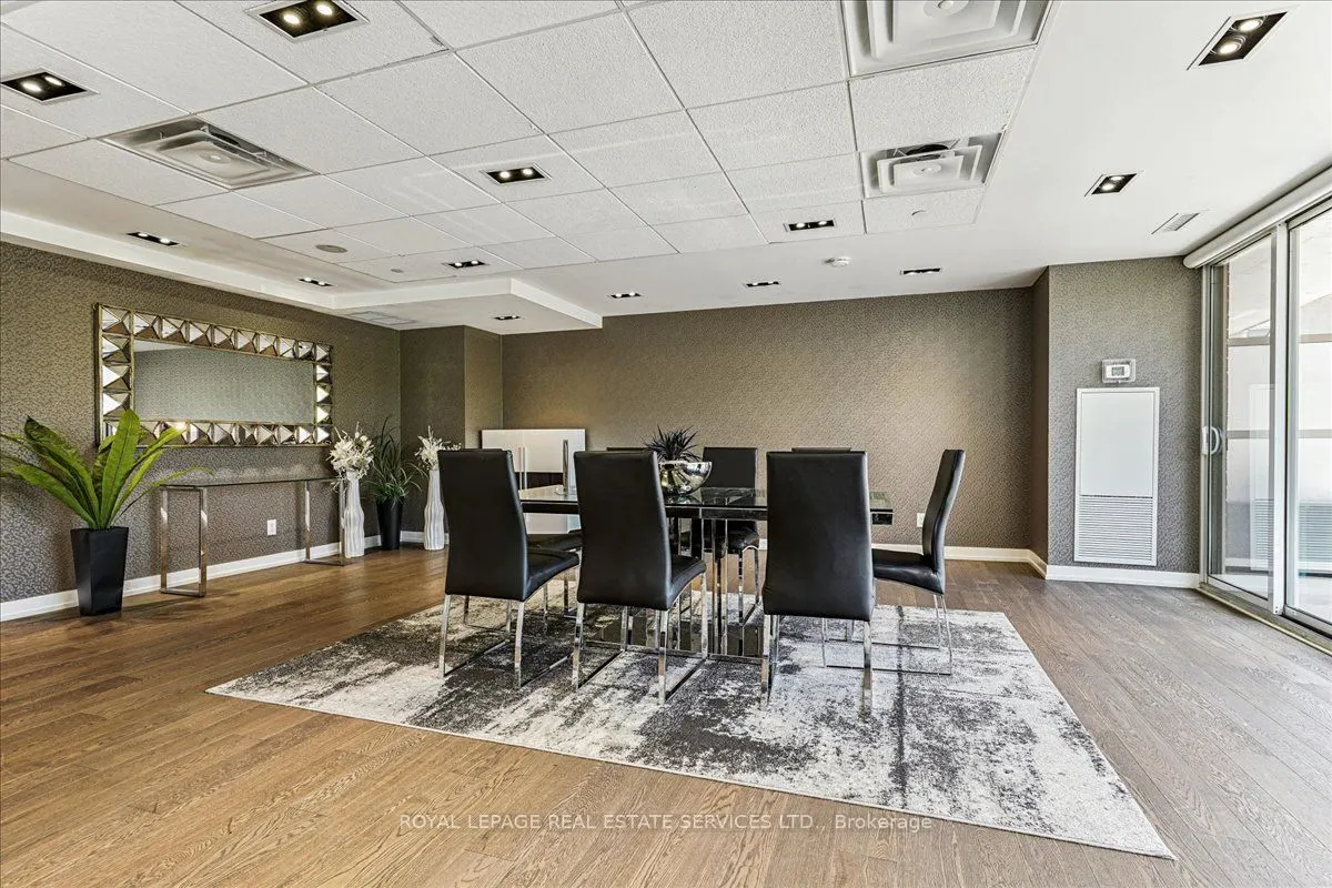 5101 Dundas Street W, #503