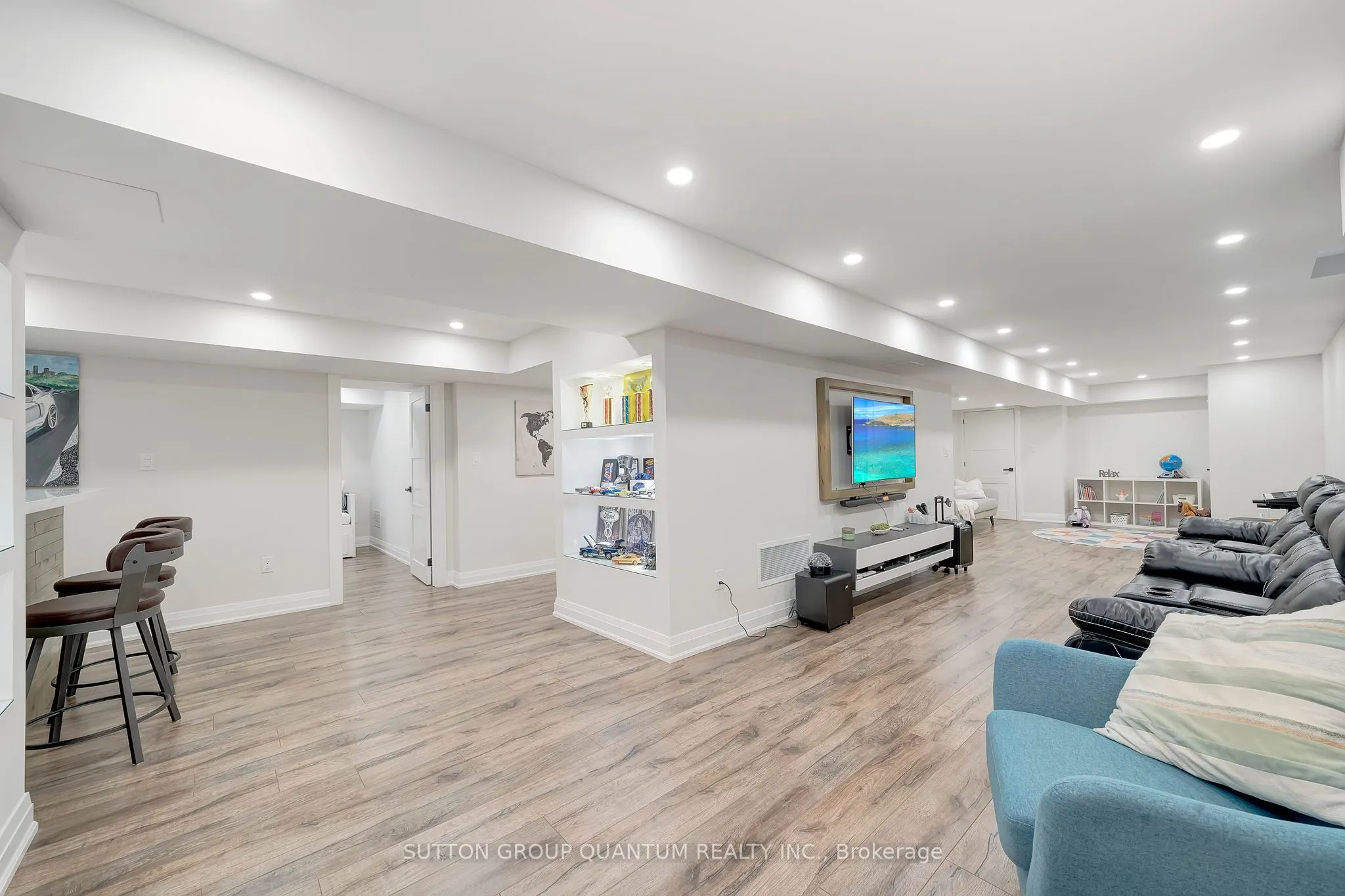 2201 Hillmount Drive