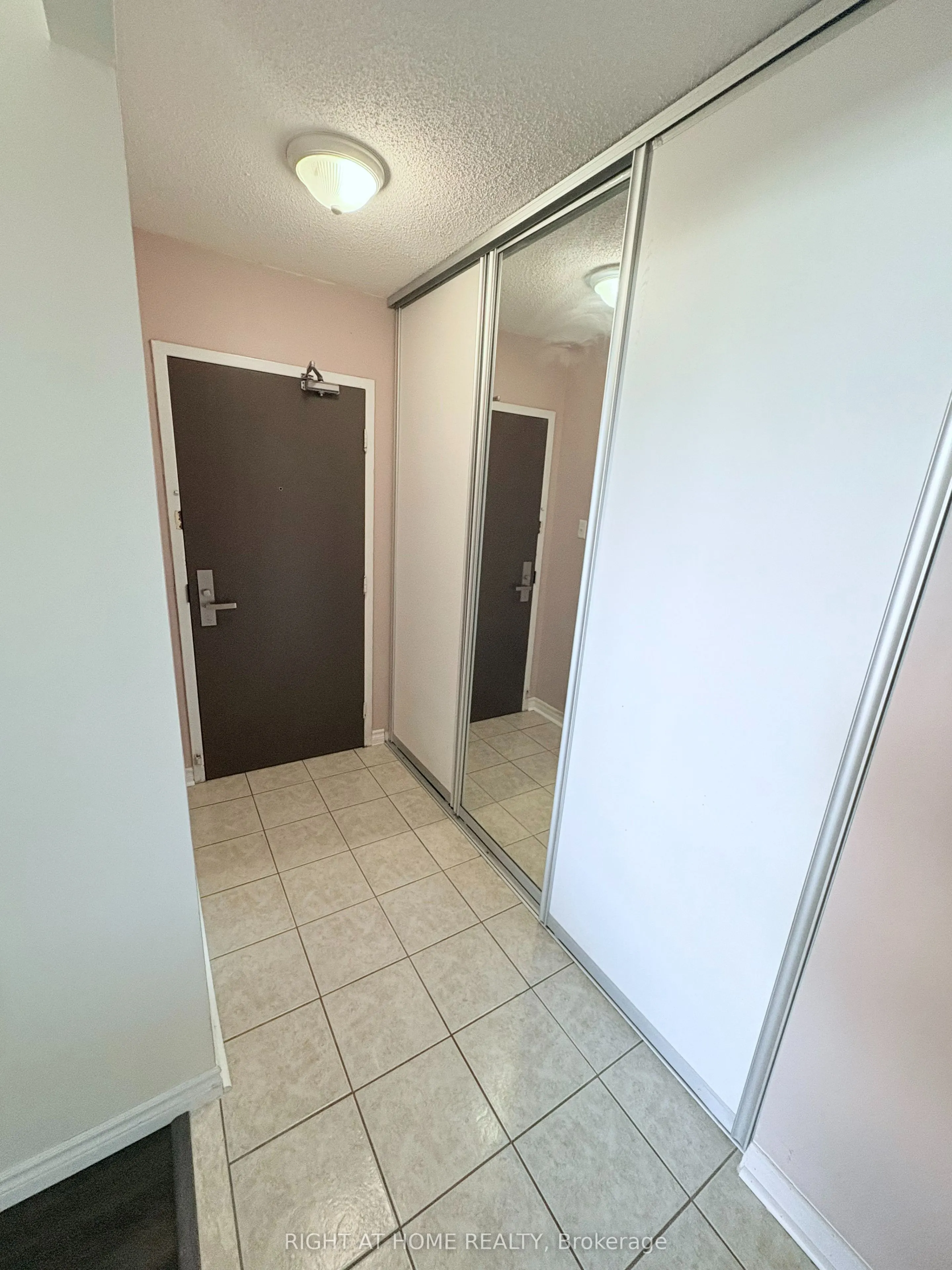 65 Southport Street, #1508