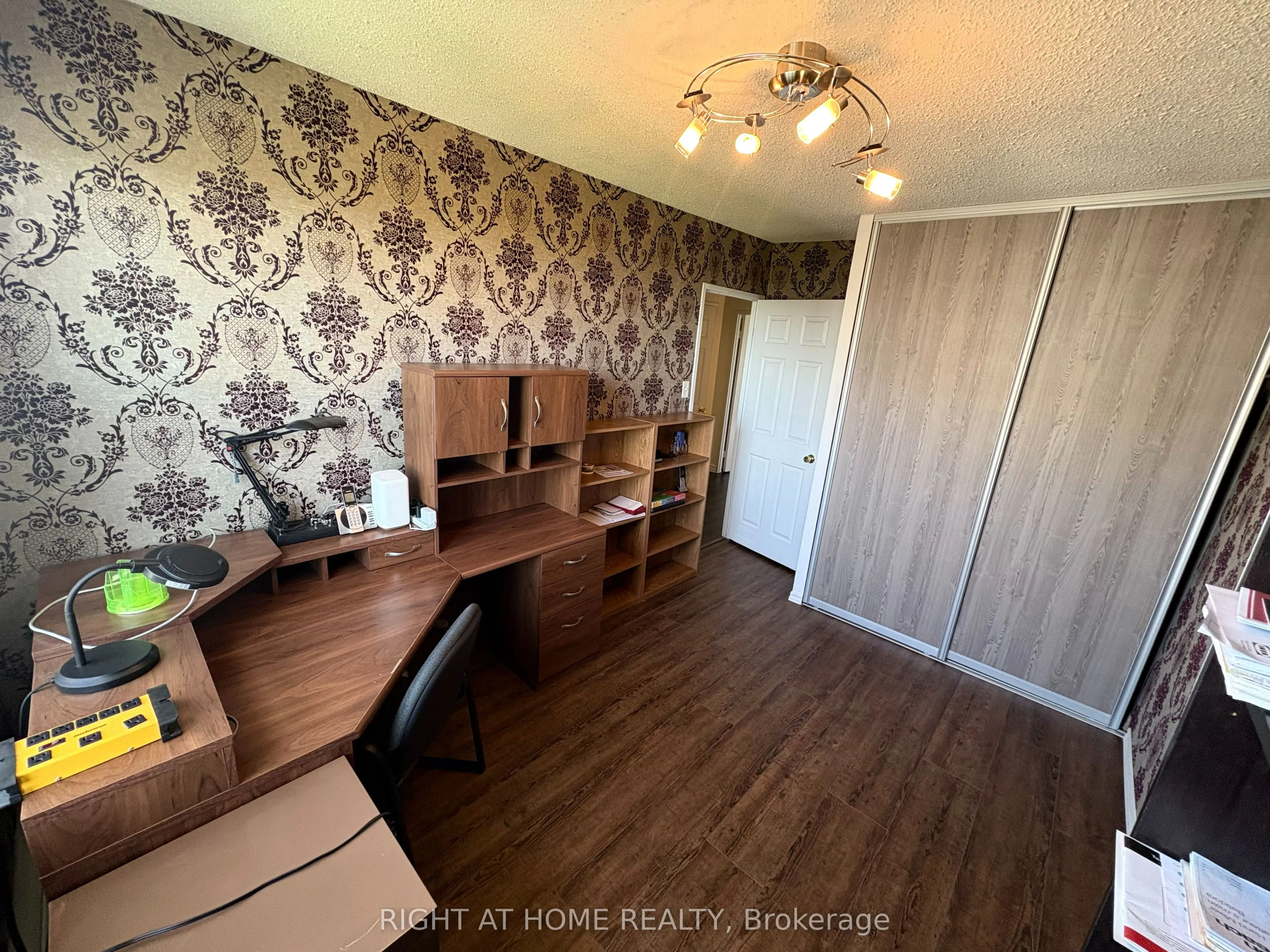 65 Southport Street, #1508