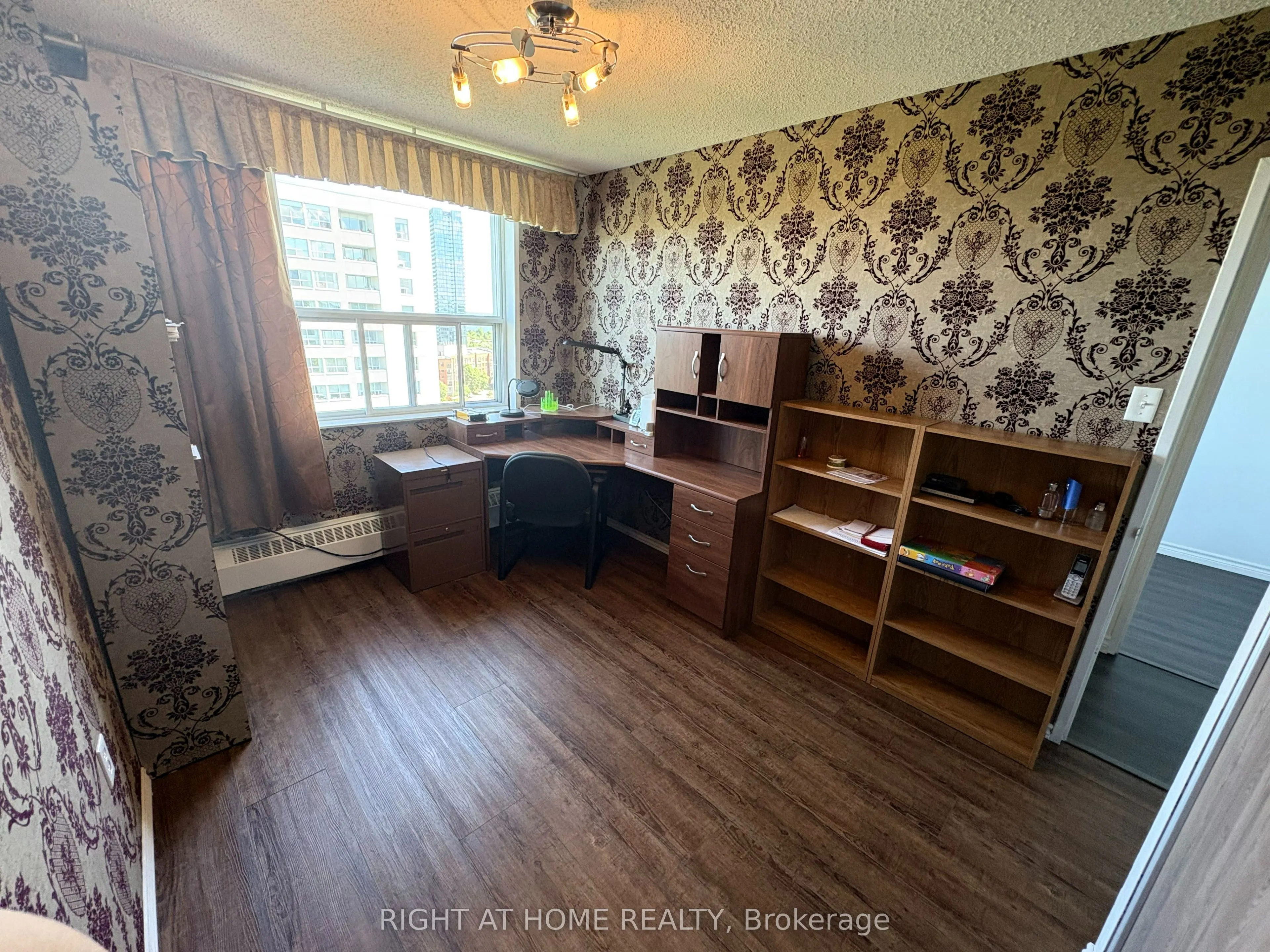 65 Southport Street, #1508