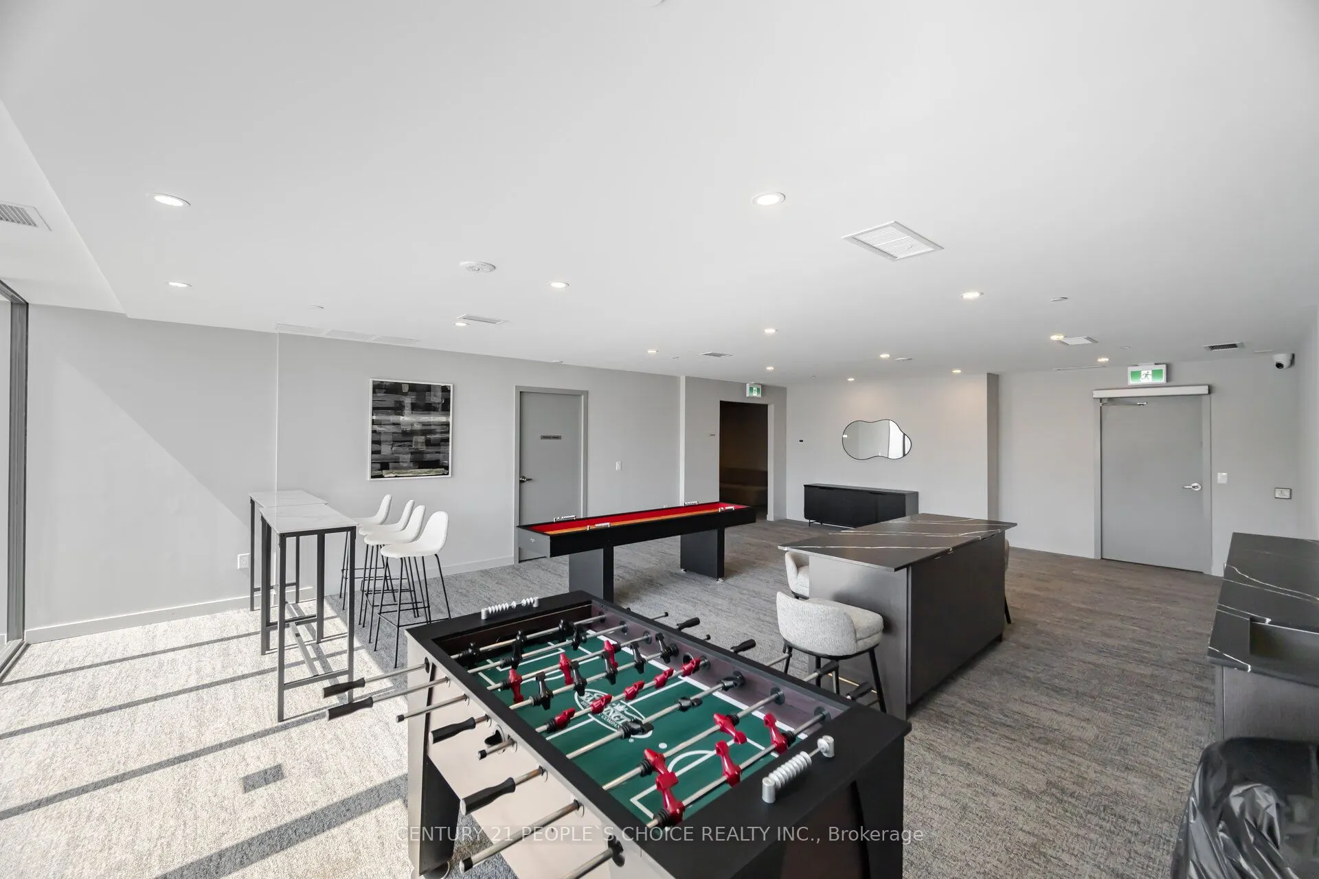 859 The Queensway, #525