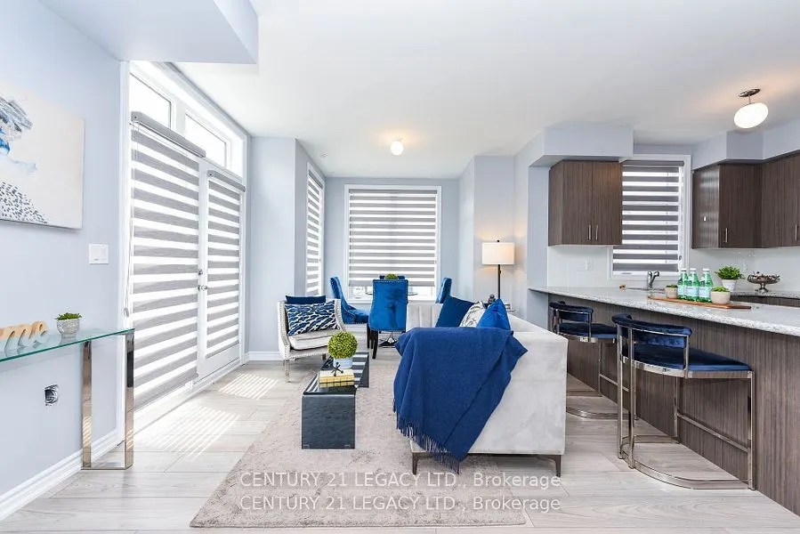 60 Halliford Place, #712