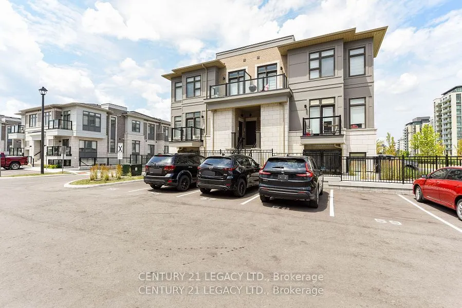 60 Halliford Place, #712