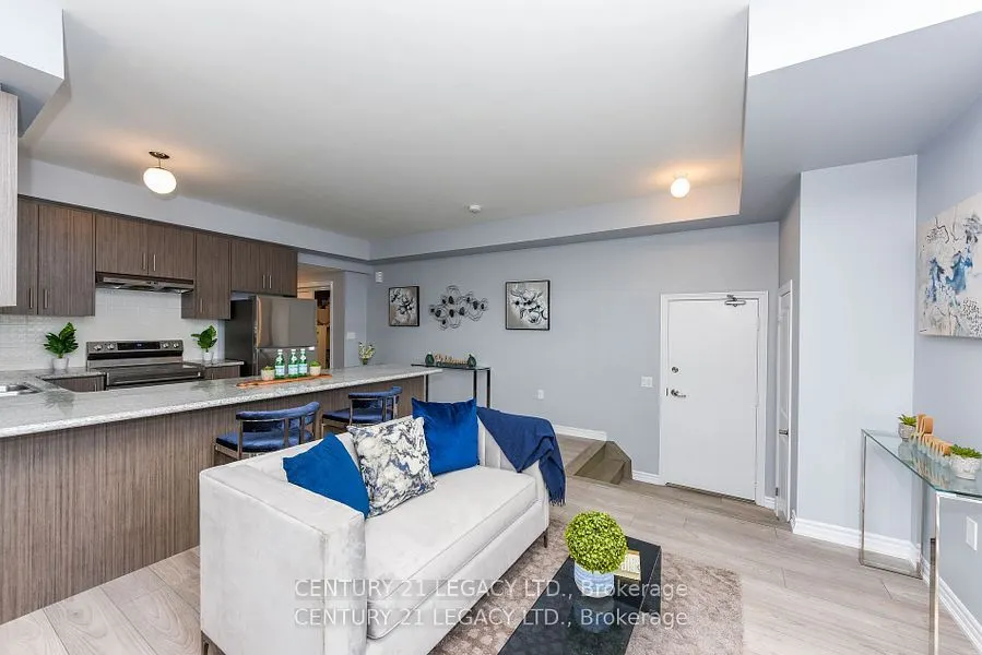 60 Halliford Place, #712