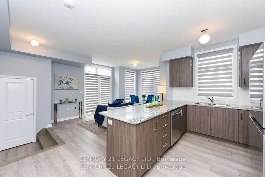 60 Halliford Place, #712