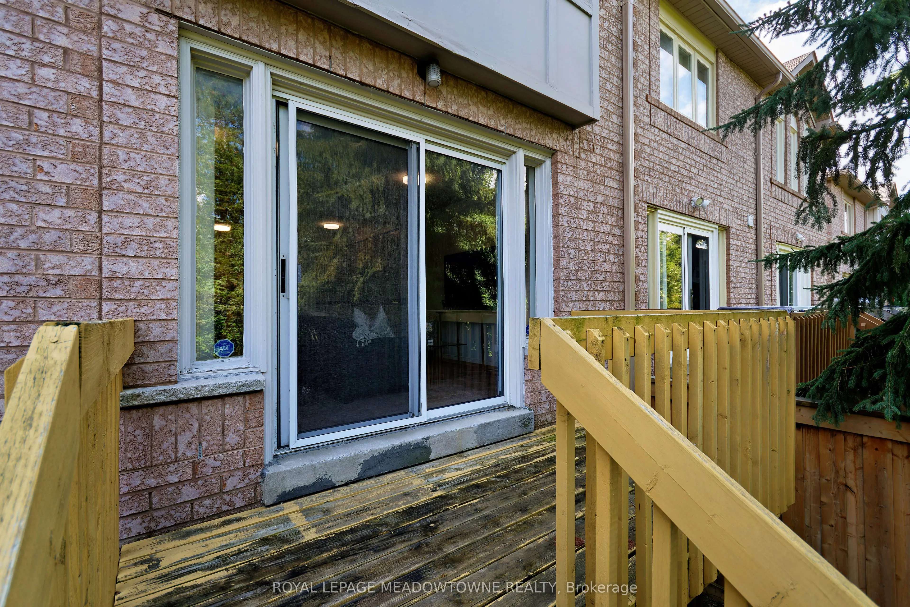 1285 Bristol Road W, #15