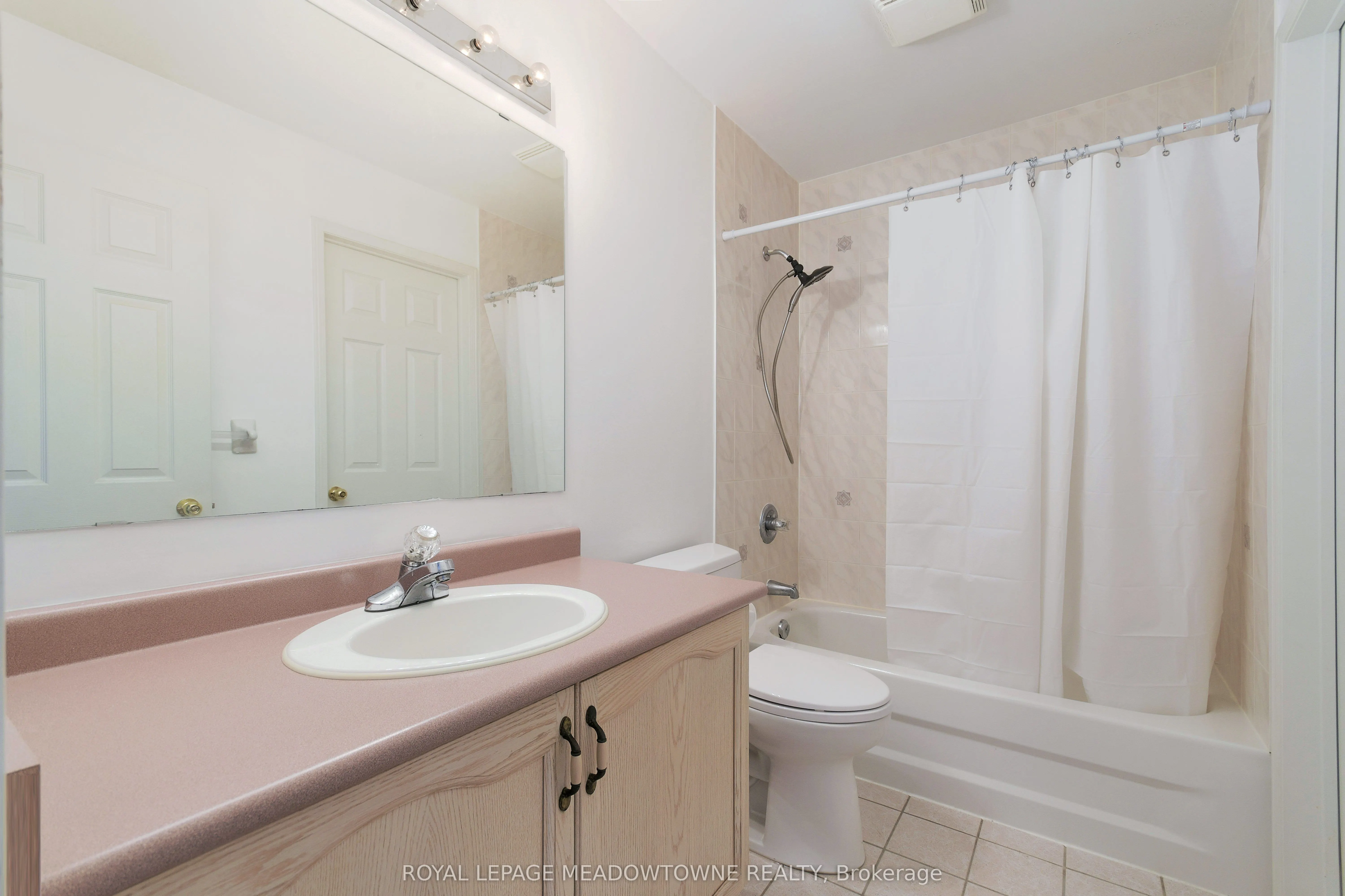 1285 Bristol Road W, #15