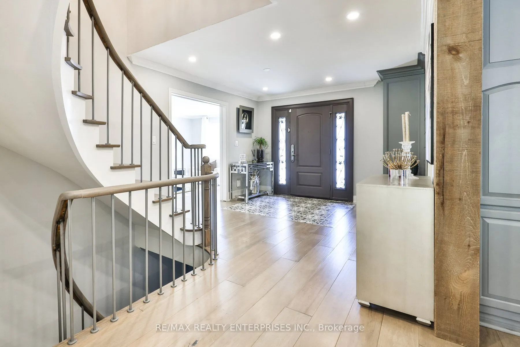807 Indian Road