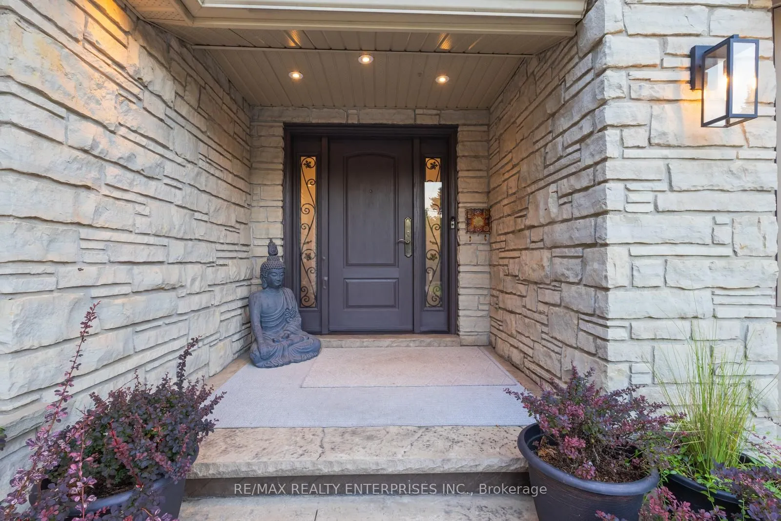 807 Indian Road