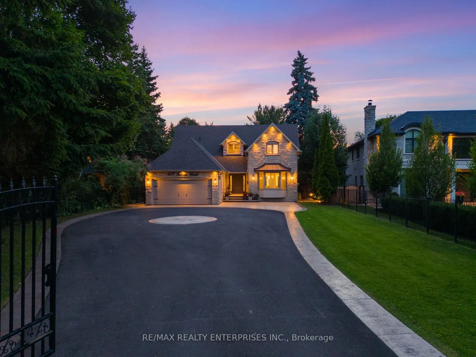 807 Indian Road