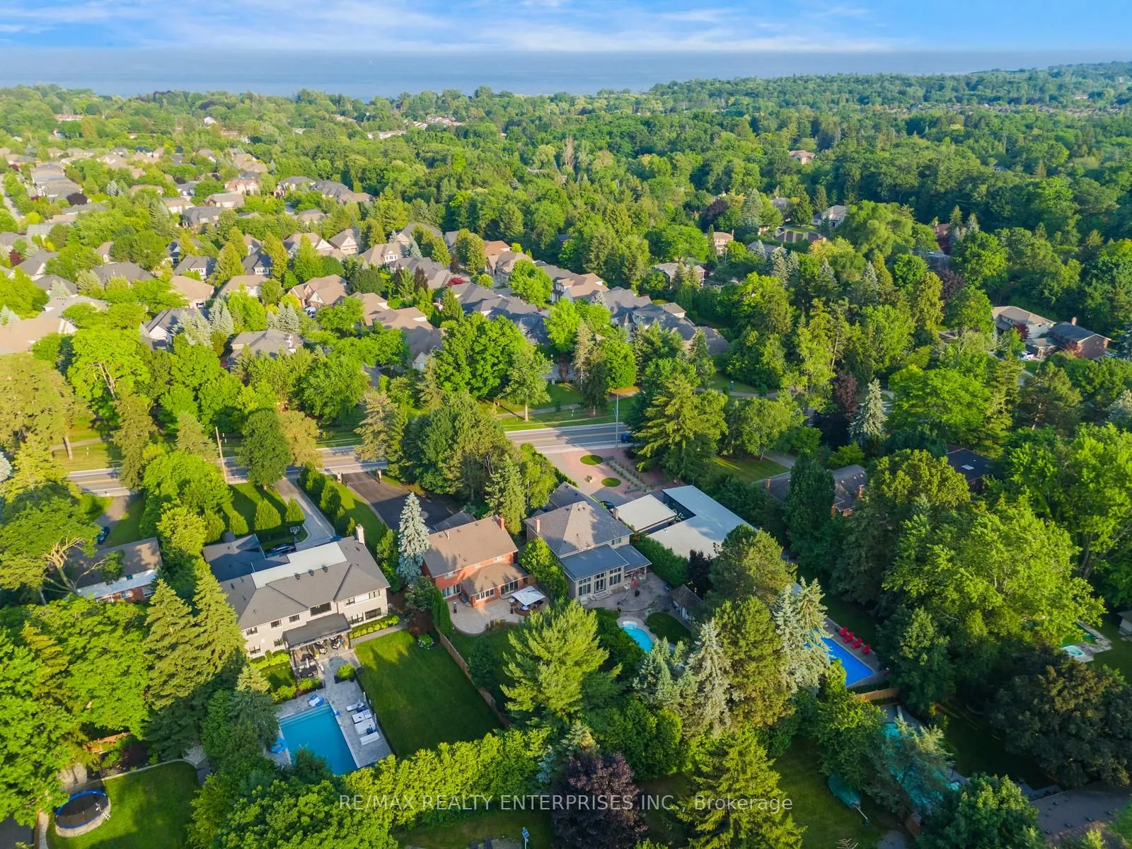 807 Indian Road