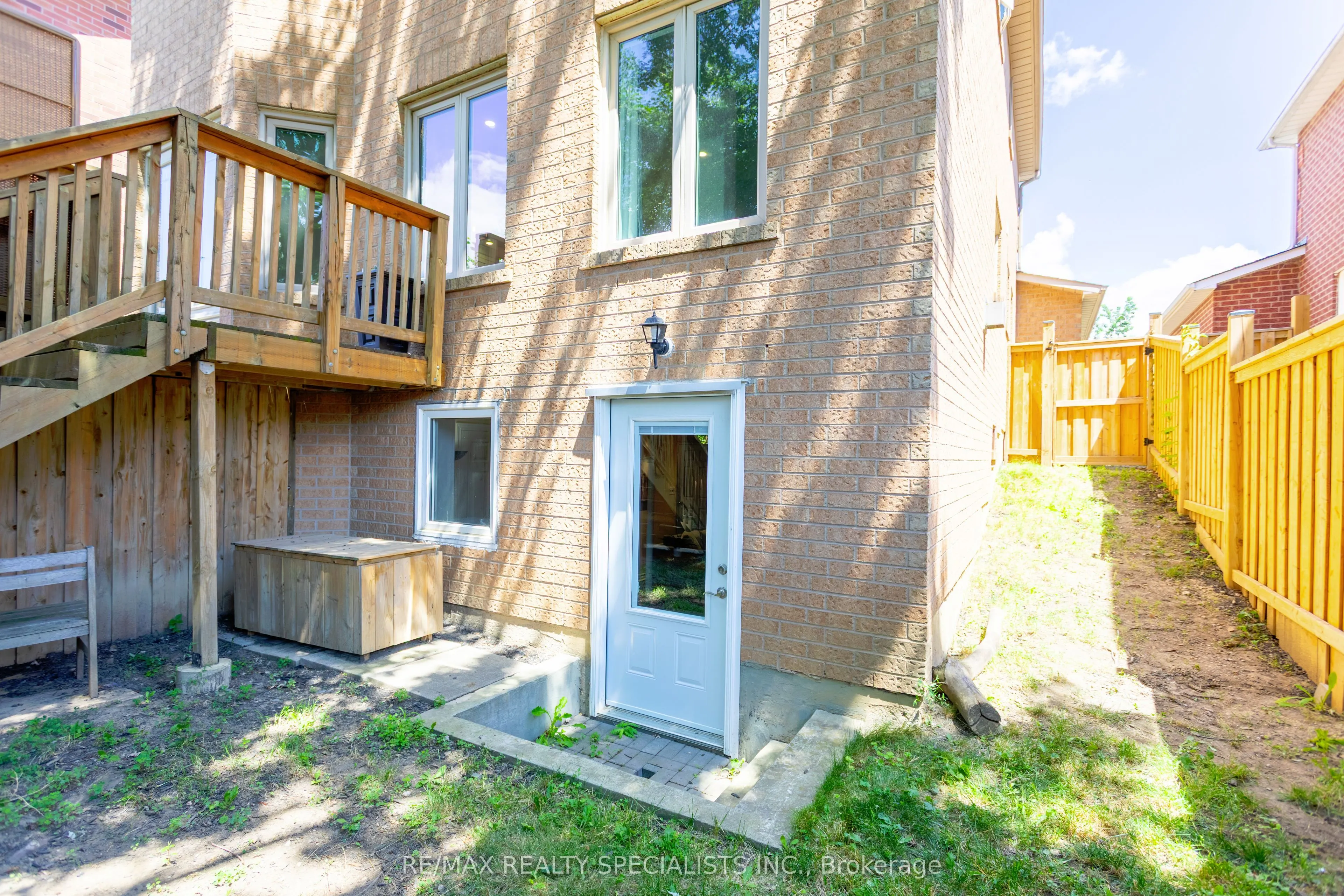 3872 Periwinkle Crescent