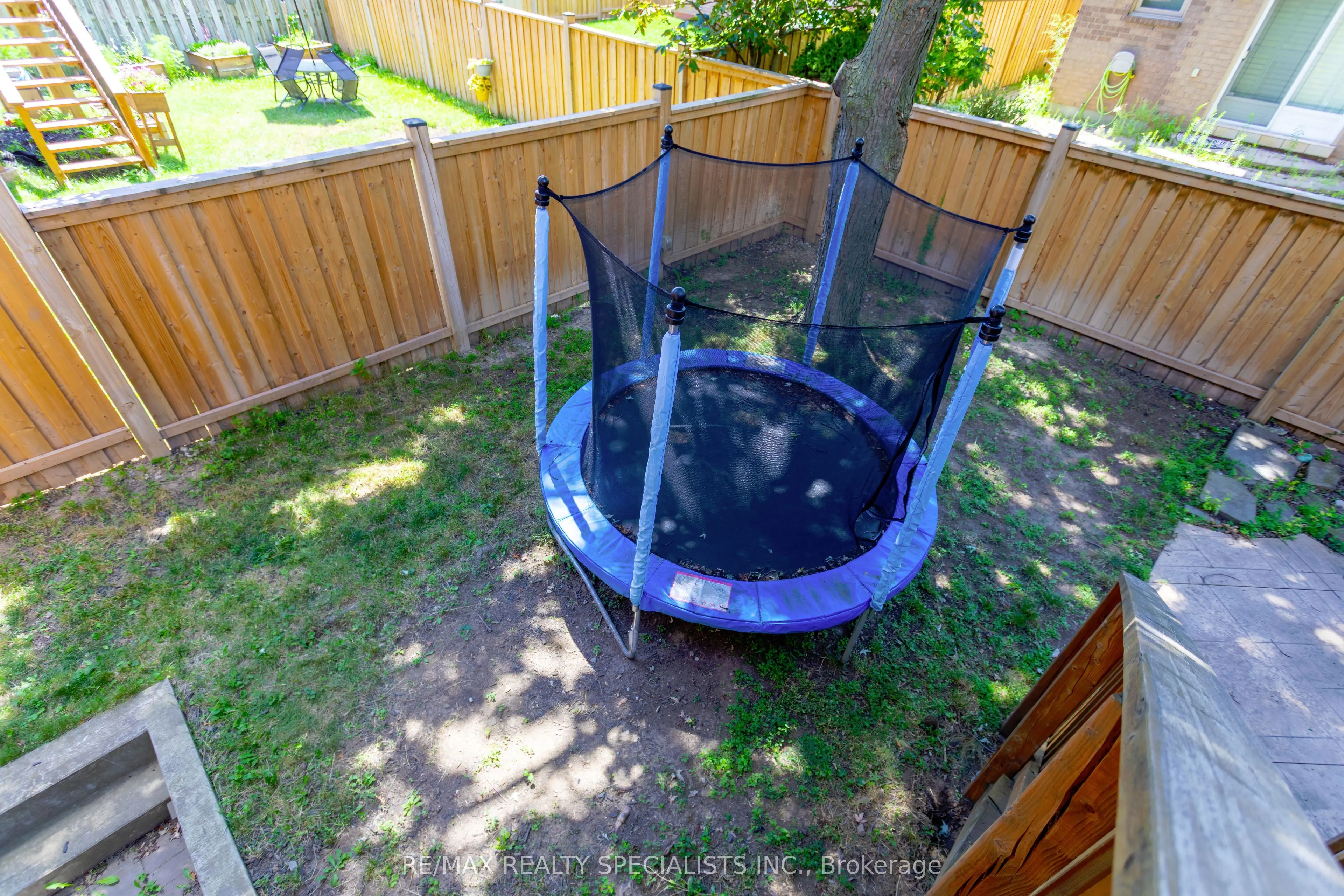 3872 Periwinkle Crescent