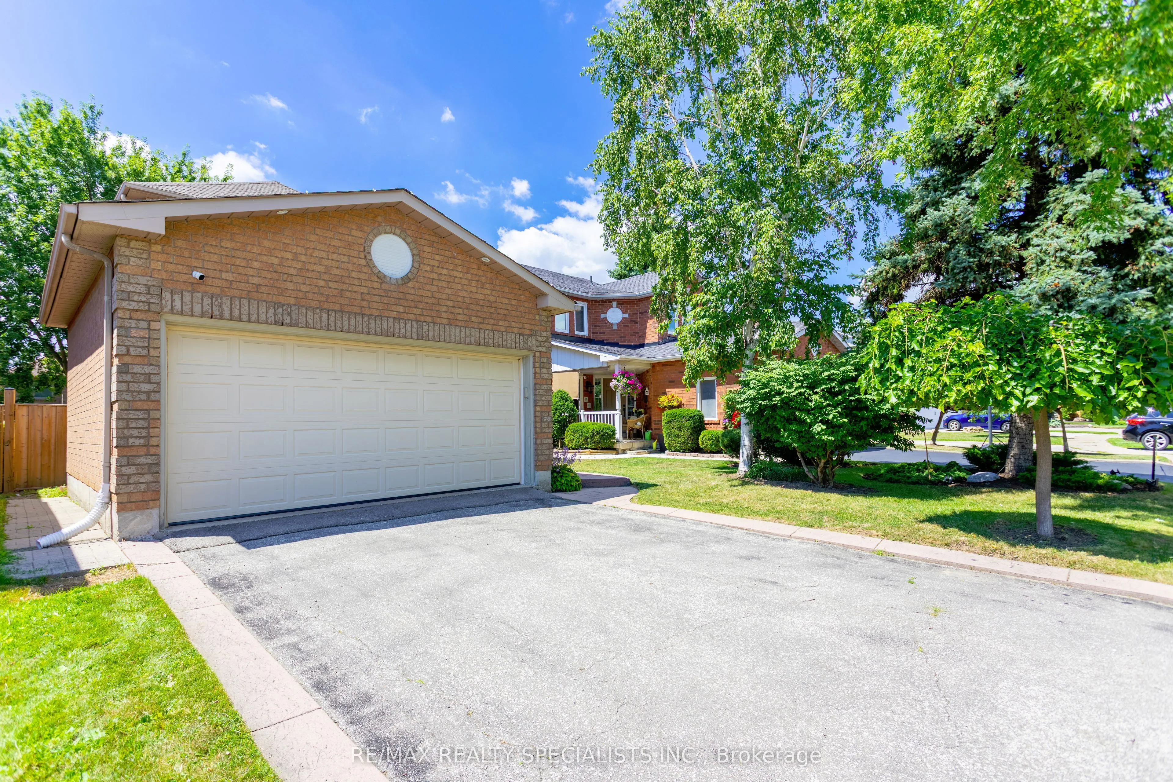 3872 Periwinkle Crescent