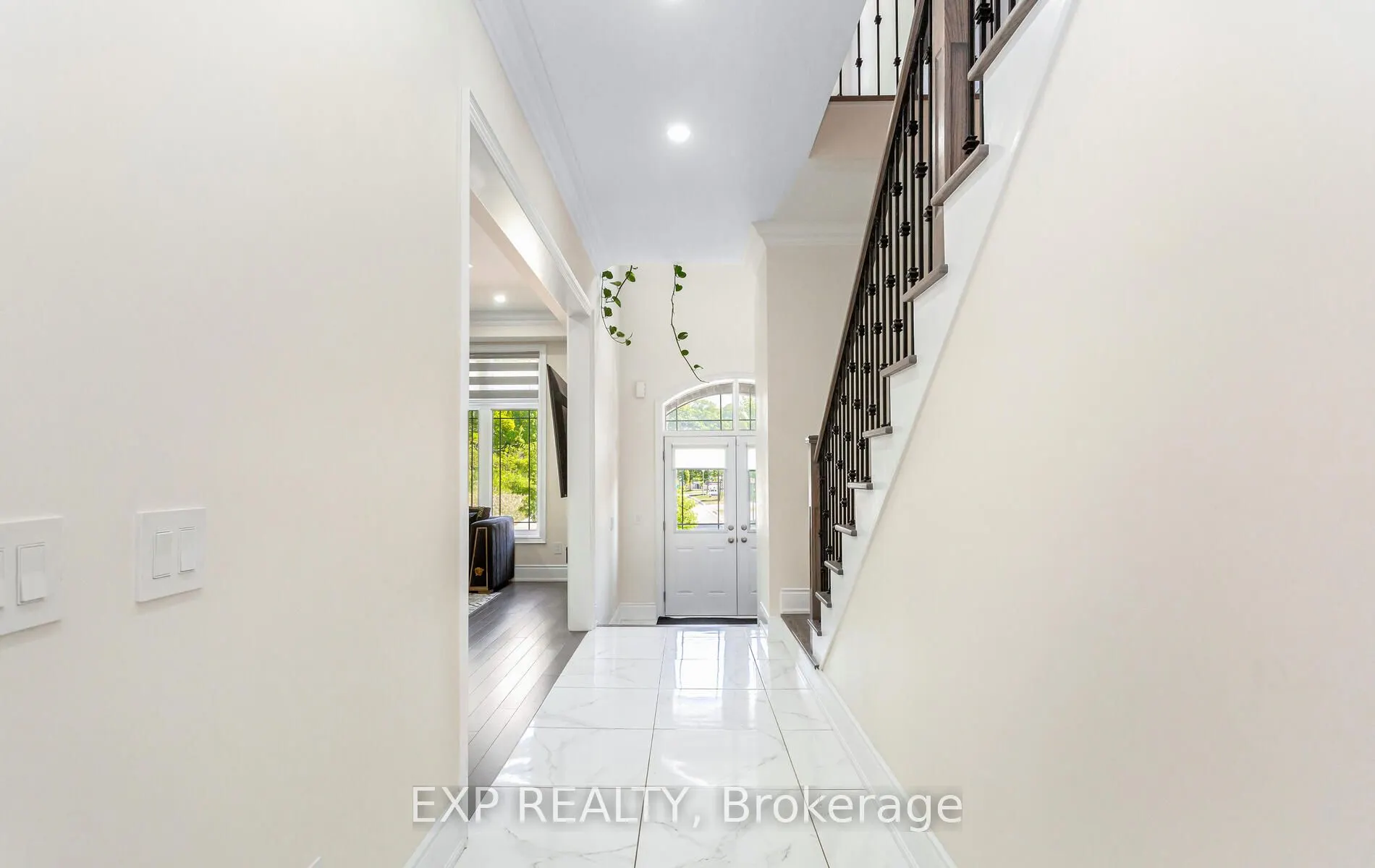 32 Daisy Meadow Crescent